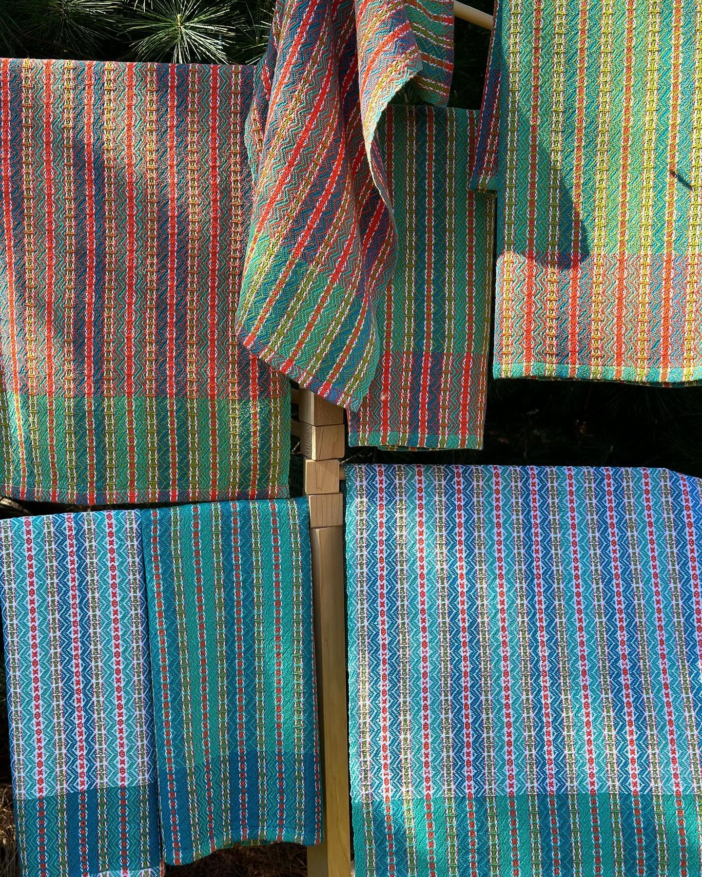 A batch of new towels have just hatched. I decided to revisit this design I first wove last year, using bright colors in the warp and using some of the same colors in each towel&rsquo;s weft  a little differently. It was fun to have all these colors 