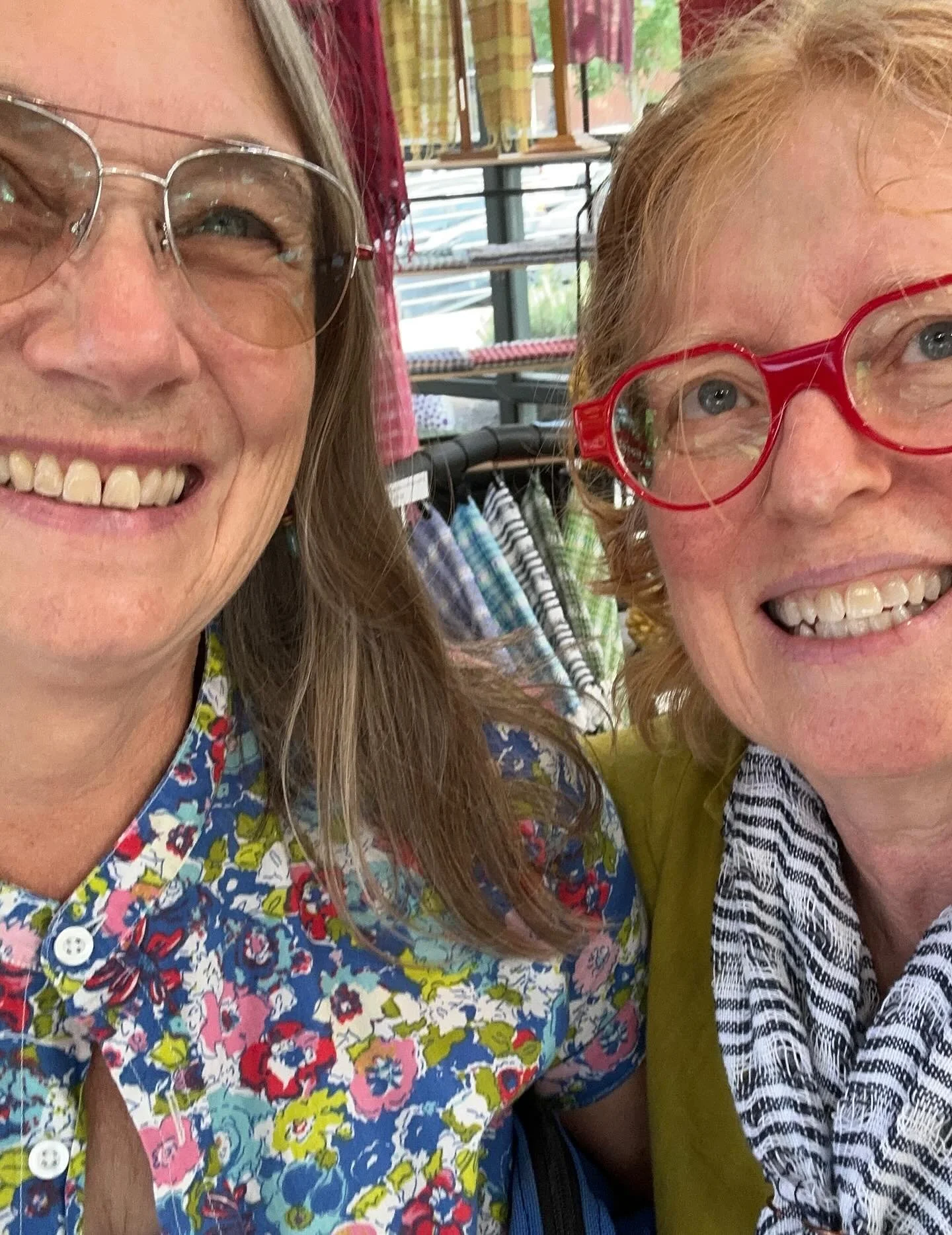 All ready for you, @bhamfarmersmkt ! Definitely more attuned to booth setup than selfie skills, but Sarah Vautaux deserves a shoutout for helping put it all together. Market morning prep is always a pleasure when she&rsquo;s here to help. ❤️