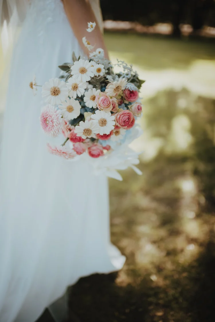 modern bouquet using pastel pinks modern bouquet using pastel pinks