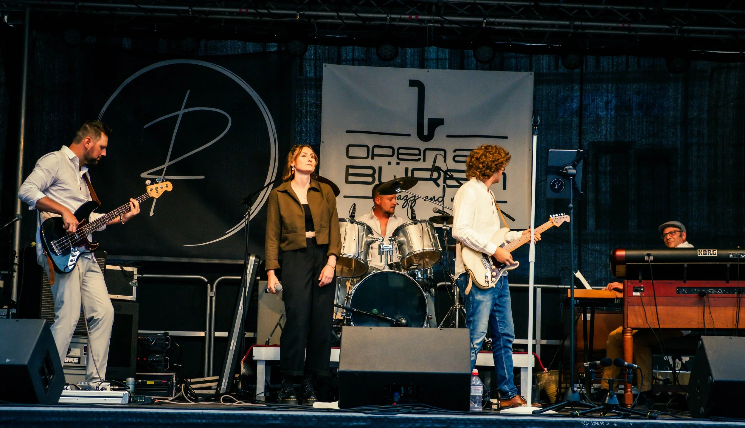 DSCF2095.jpg