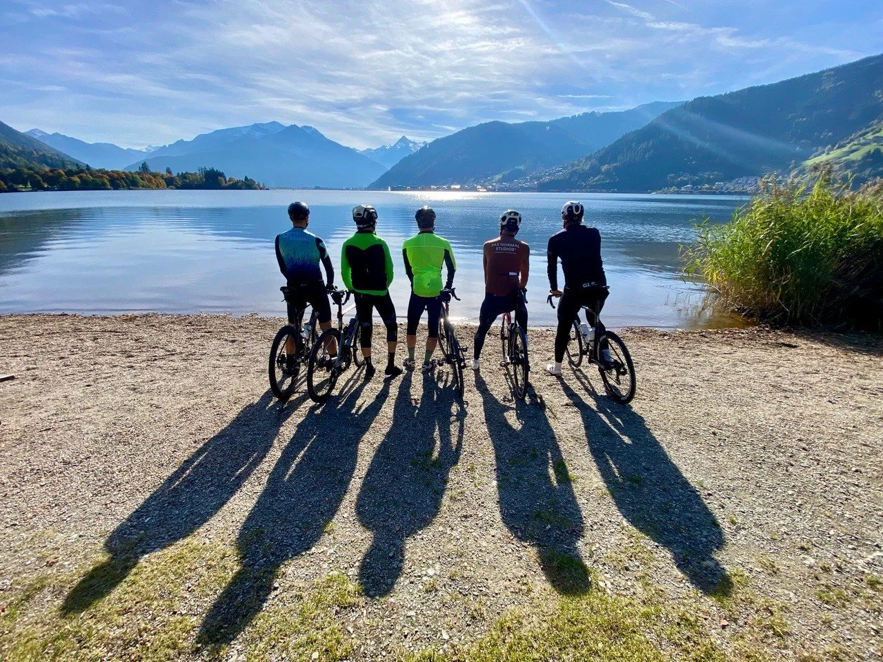 🌄 Neue Rennradguides am Hochk&ouml;nig!

Hochk&ouml;nig / Salzburg, Oktober 2025 &ndash; Traumhaftes Herbstwetter, beeindruckende Bergkulisse und strahlende Gesichter beim abschlie&szlig;enden Pr&uuml;fungsmodul der Bikeguide Austria RennradGUIDE-Au