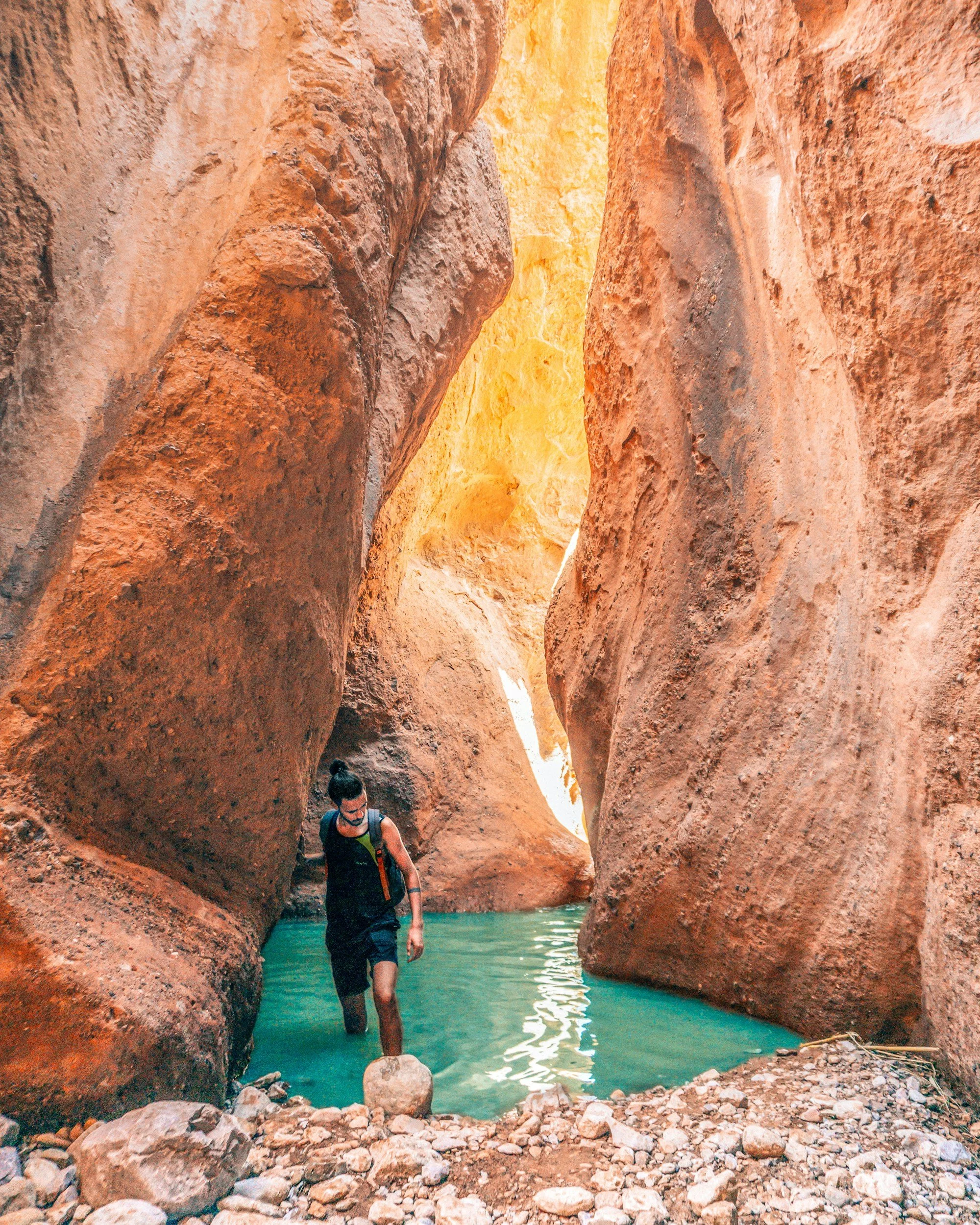OMAN: Extreme Abseiling Weekend: Umq Bir 