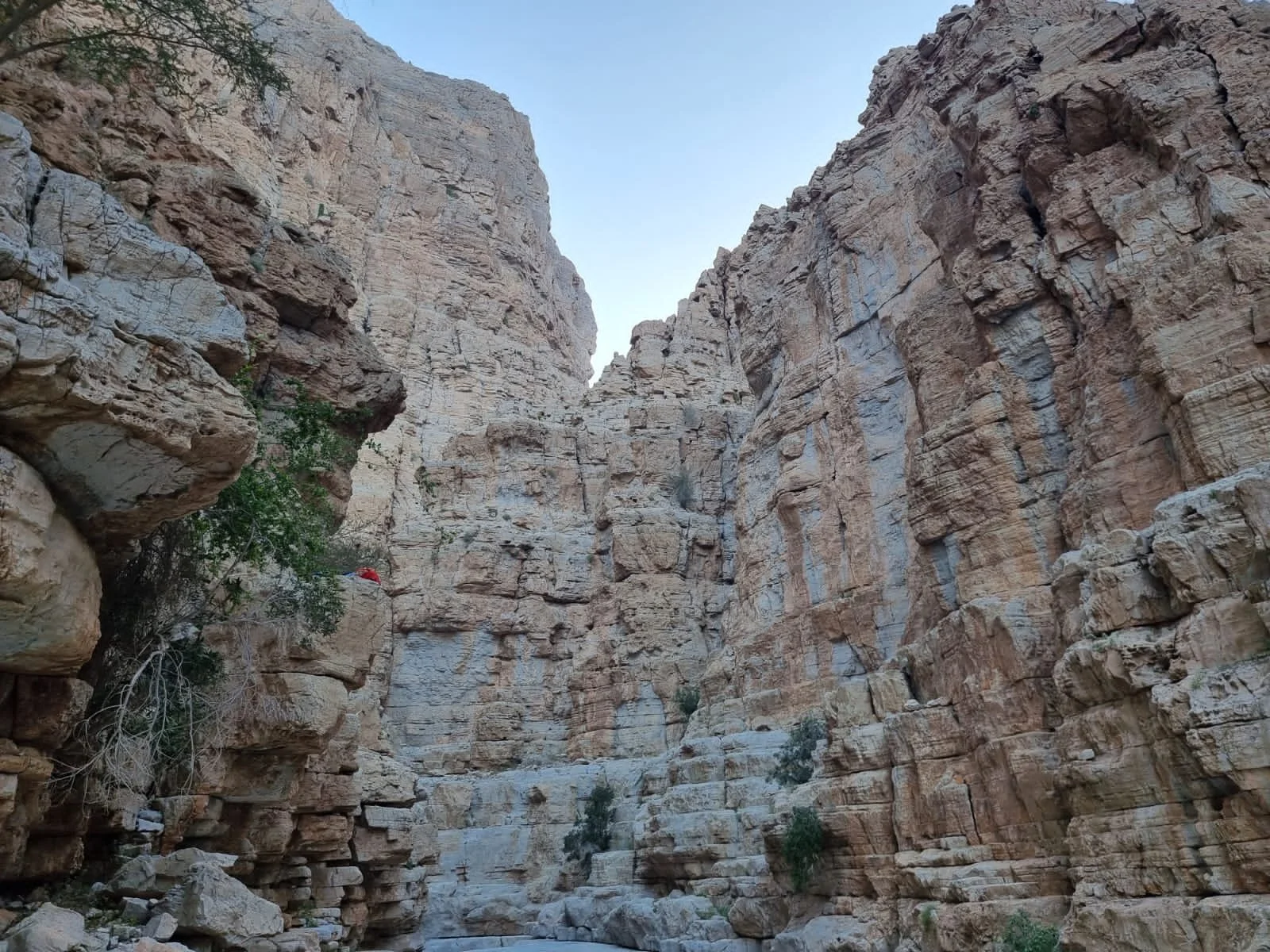 wadi koob ras al khaimah hike uaetrekkers.JPG