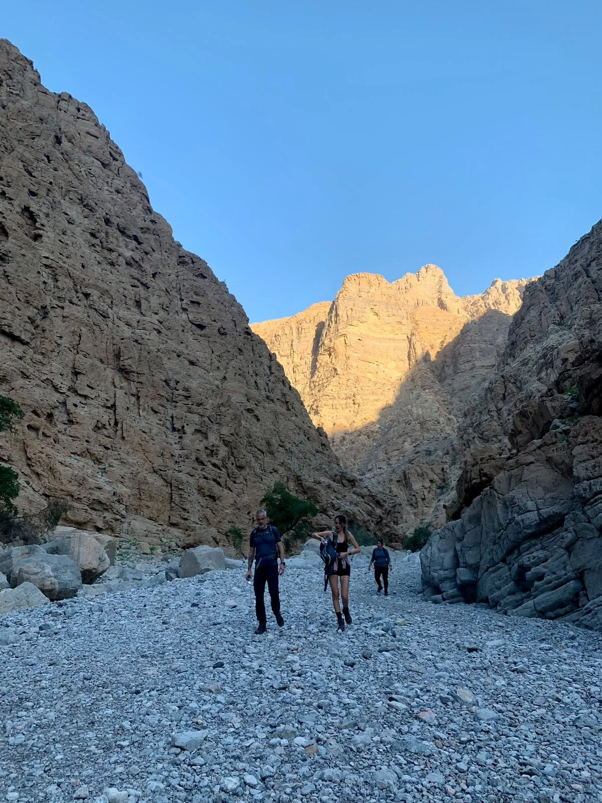 wadi koob rocky wadi uaetrekkers1.jpg