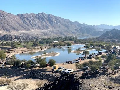 hatta lake.jpg