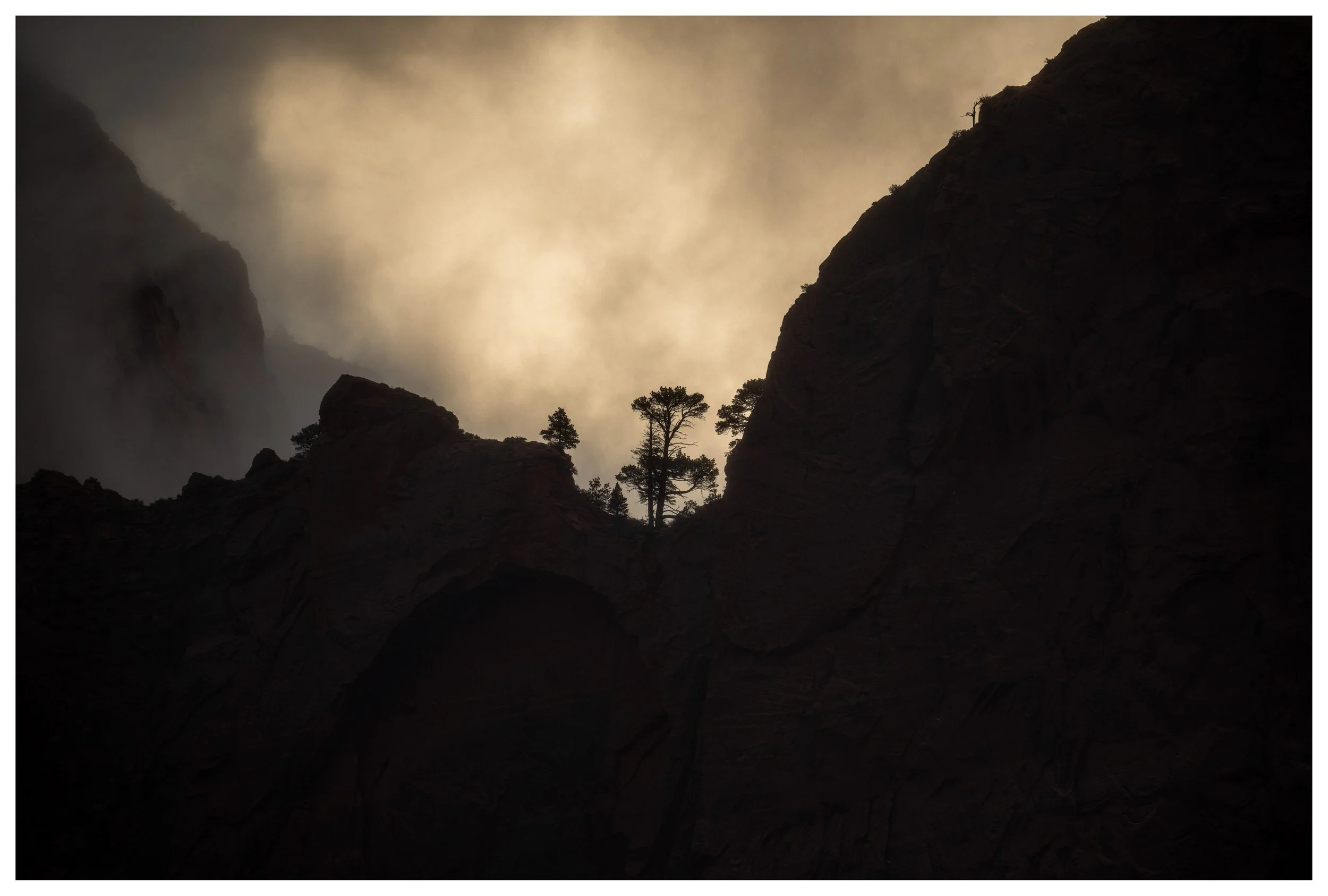 Mind The Gap
Utah, 2025