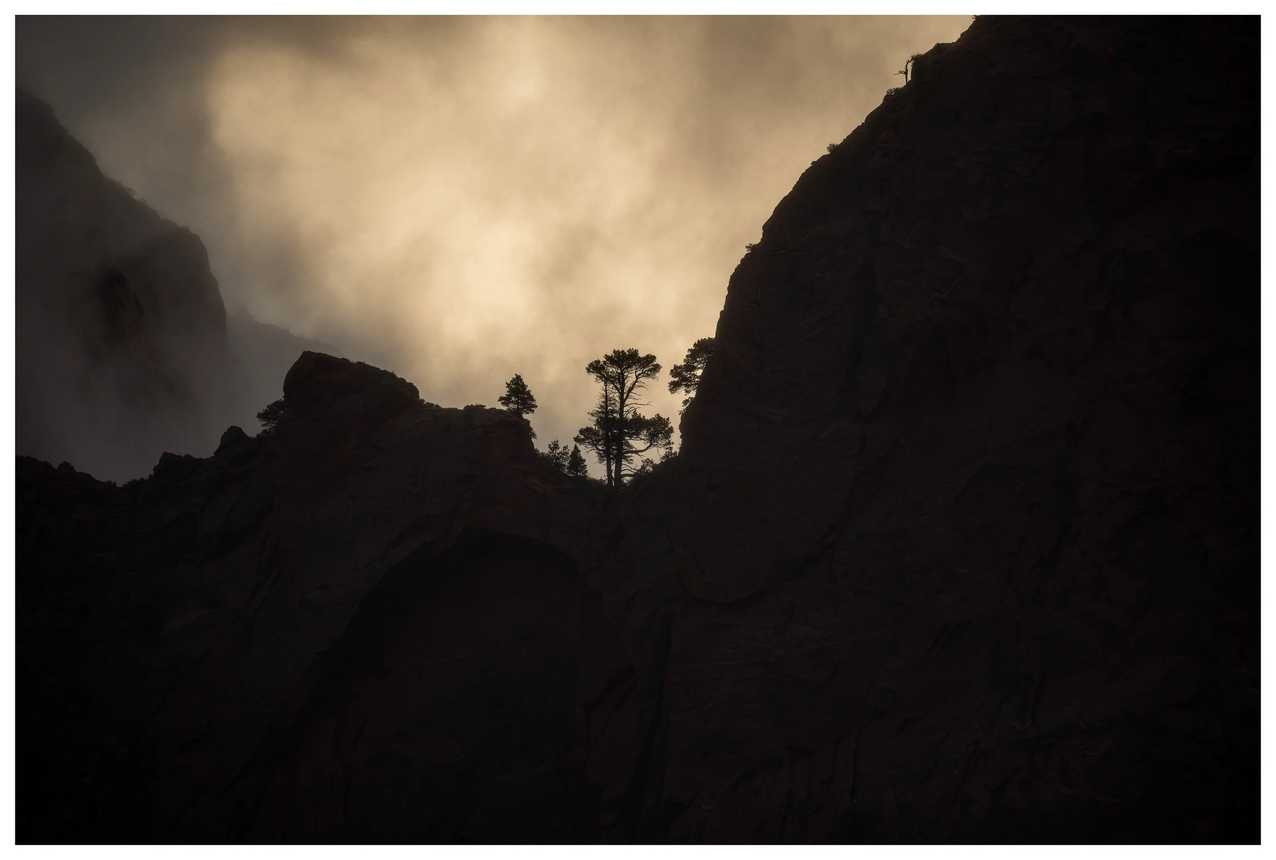 Mind The Gap
Utah, 2025