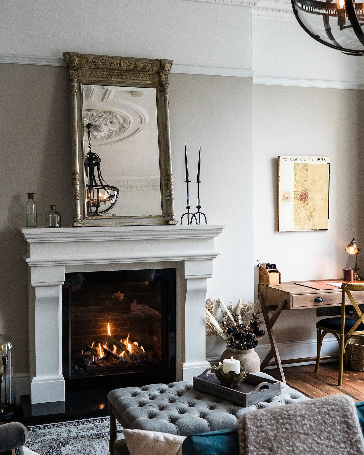 Dating back to 1846, Regency House has a longstanding history as a neighbourhood hub. 

Some hundred years later, Regency House is breathing life back into the Crescent once again, bringing people together in the way of exceptional hospitality and 