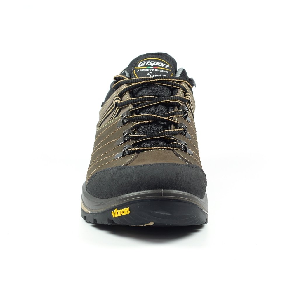 rogue-trekking-shoe-p1350-320950_image.jpg