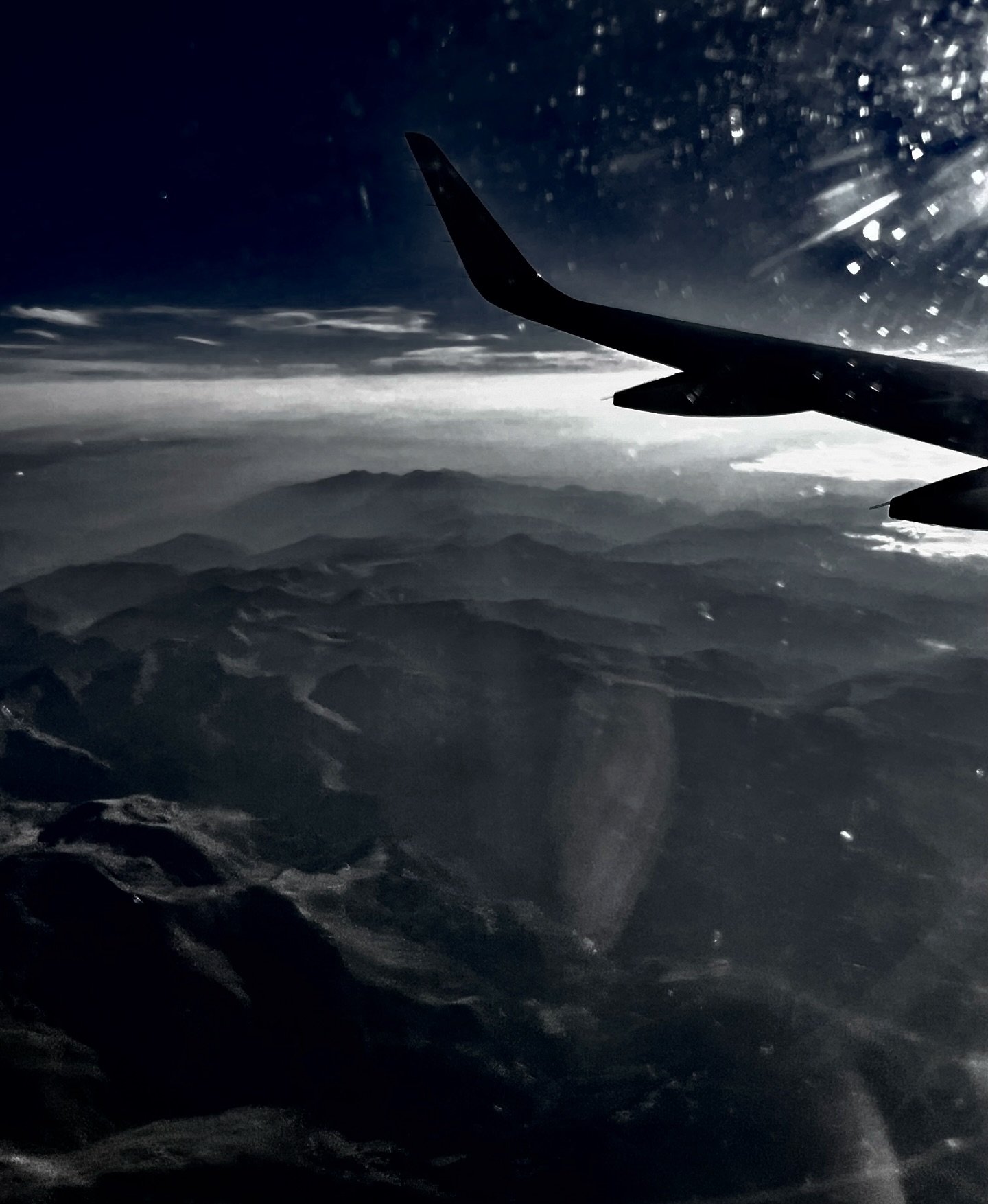 Sunrise!

#elephant_ears_audio #learningtosaygoodbye #liverecording #spain #musicproducerlife #pirineos #espa&ntilde;a #independentartists #music #audioproduction #photography #musicproducerlifestyle #pyrenees