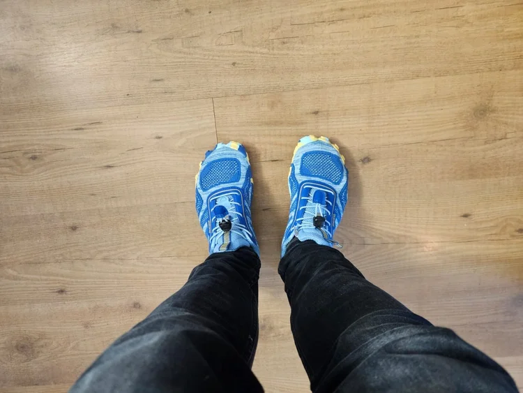 Saguaro Active II gedragen met jeans