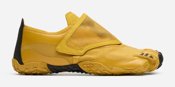 Vibram FiveFingers Trailope in okergeel met zwart, zijaanzicht