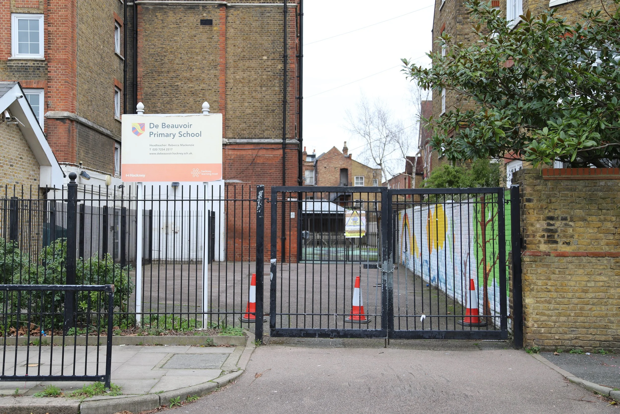 De Beauvoir Primary School-26.jpg