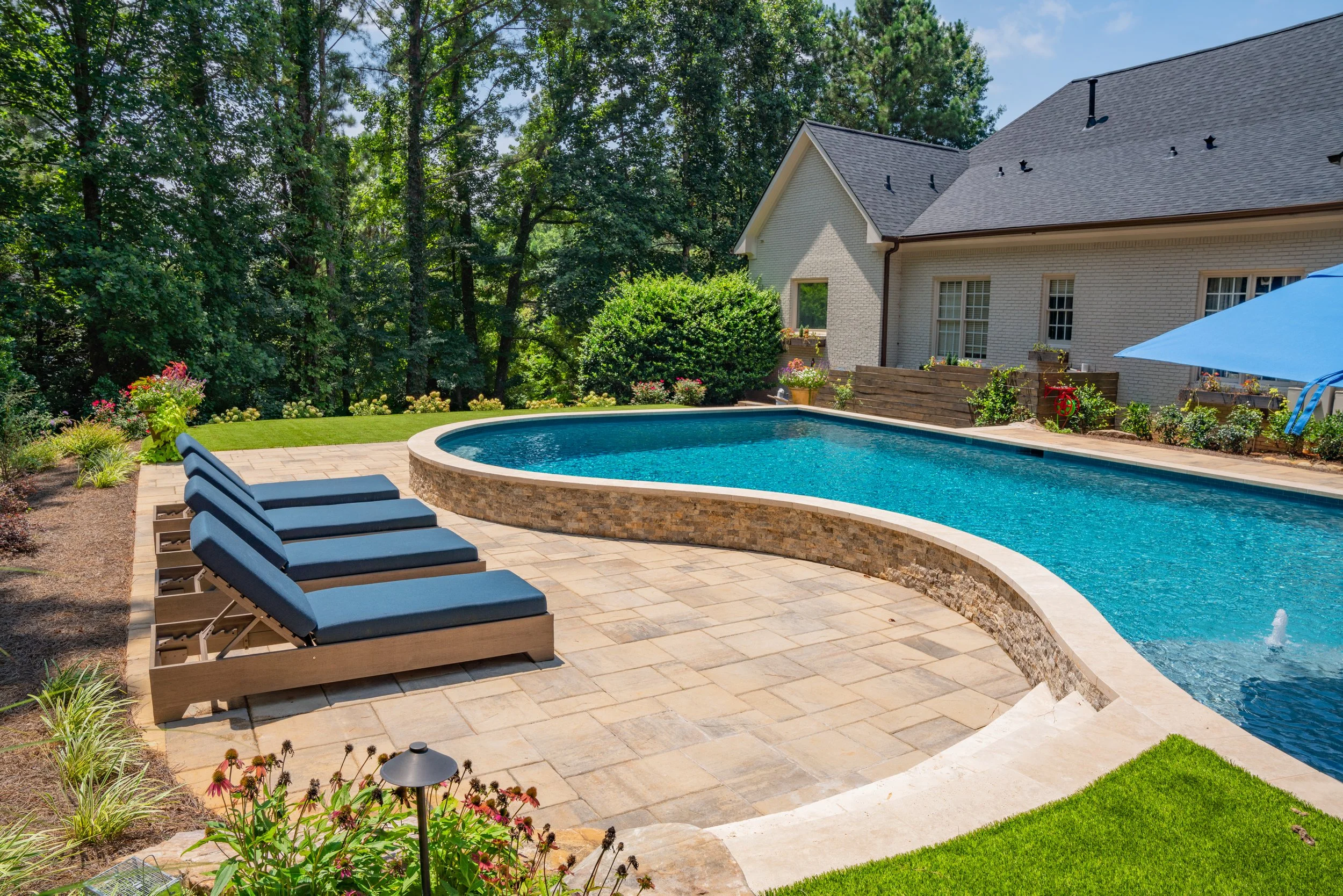 Curvilinear Pool Gallery in Atlanta, GA | %s — Custom Pools of Atlanta