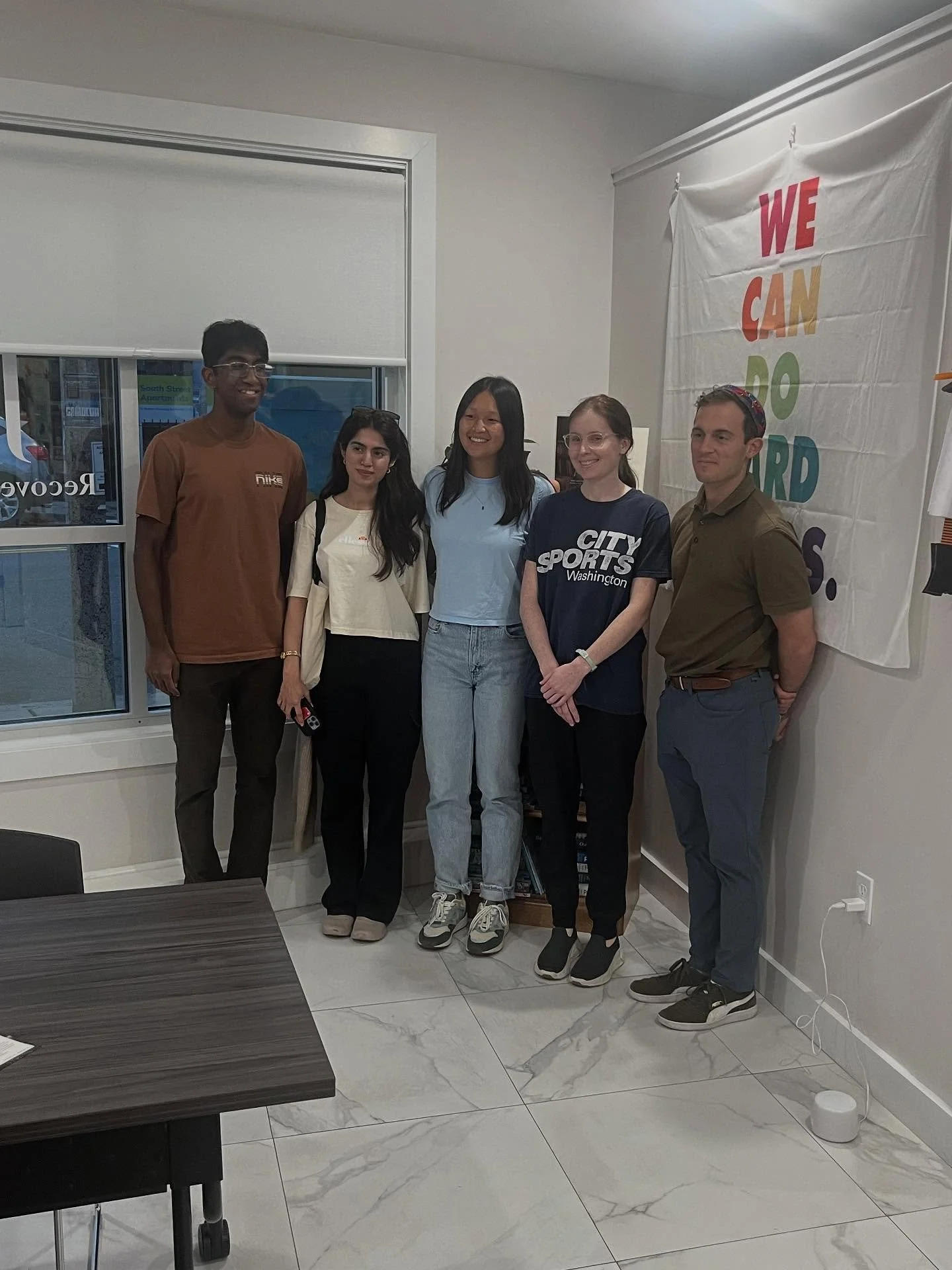 Huuuuuge thank you to the volunteers from Harvard who came into the center and put on a MARVELOUS show. 

The Trivia Night event was full of laughs, snacks, prizes and FUN recovery. 

Thank you all who attended as well for helping make this a perfect