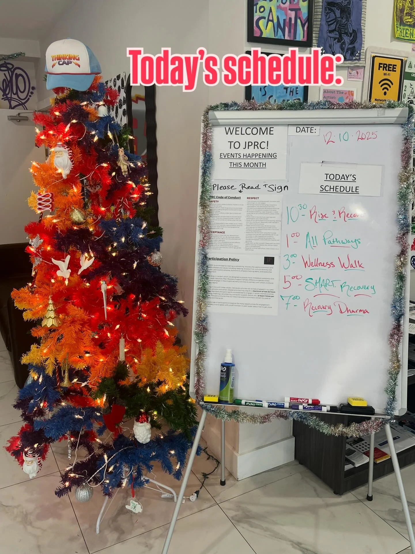Today&rsquo;s schedule. 🧐

Some festive photos. 🎄🌟

Some reminders. 🤟

Have a great day everyone. 💪