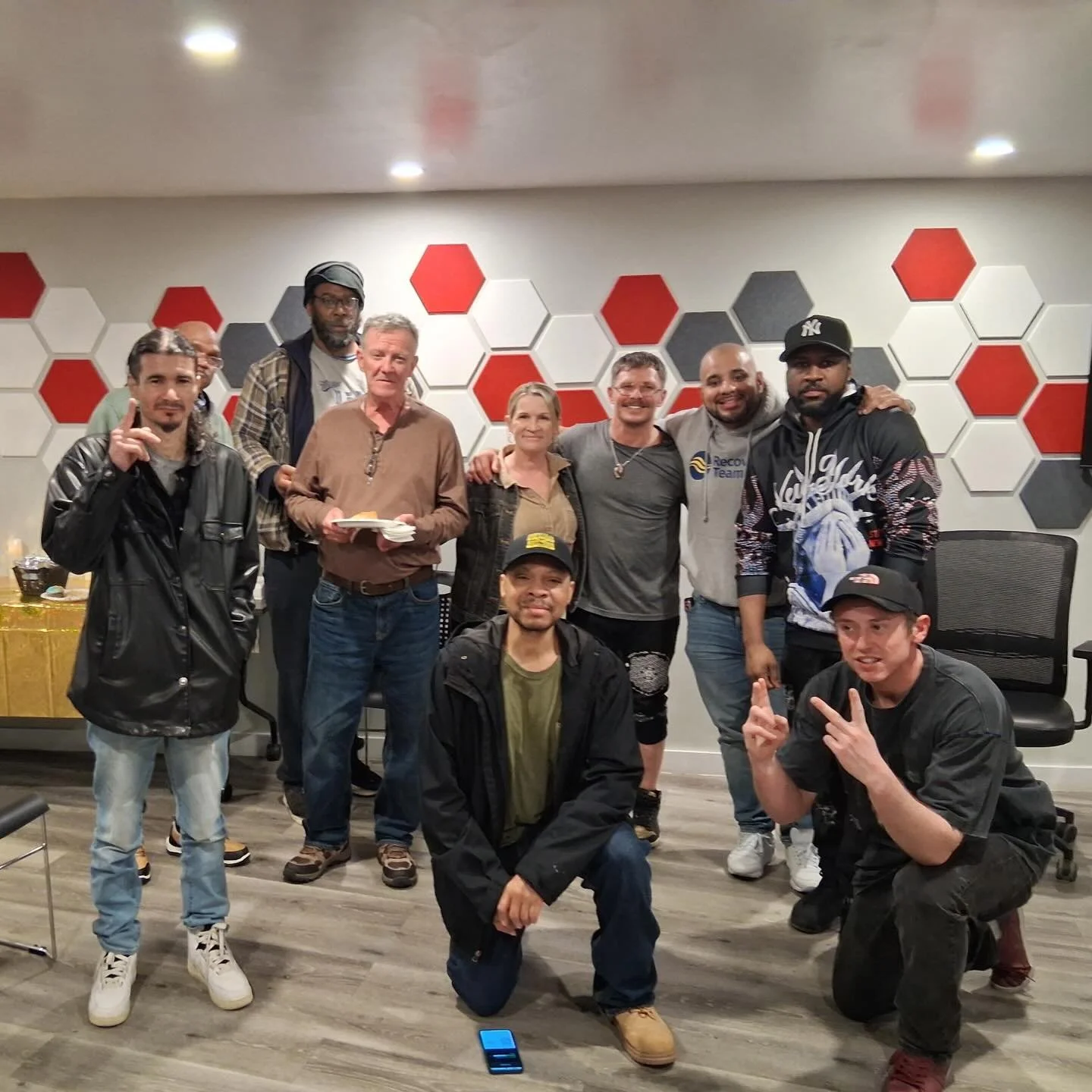 &ldquo;Sonnets for Sobriety&rdquo; with @_kennypina was filled with inspiration and redemption. 💜

They say a picture is worth a thousand words, well we say a poem can be worth a thousand pictures. 🤟

Thank you Kenny, thank you all. Well done to EV