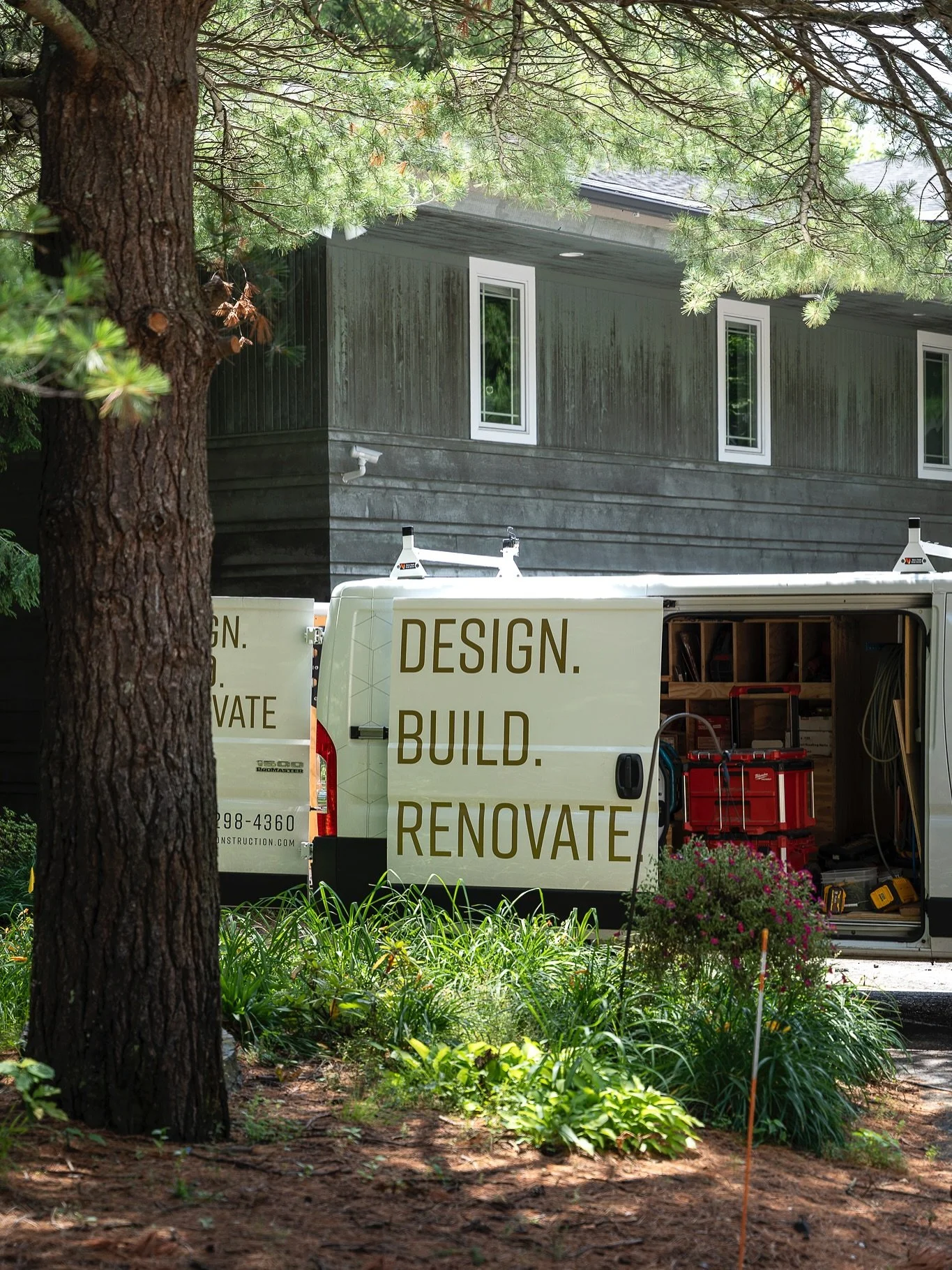 Every project starts the same way. We listen. We walk your site and learn how you live. We map possibilities then connect your vision to real numbers with a clear early budget. 

Design and construction stay aligned the whole way so the build reflect