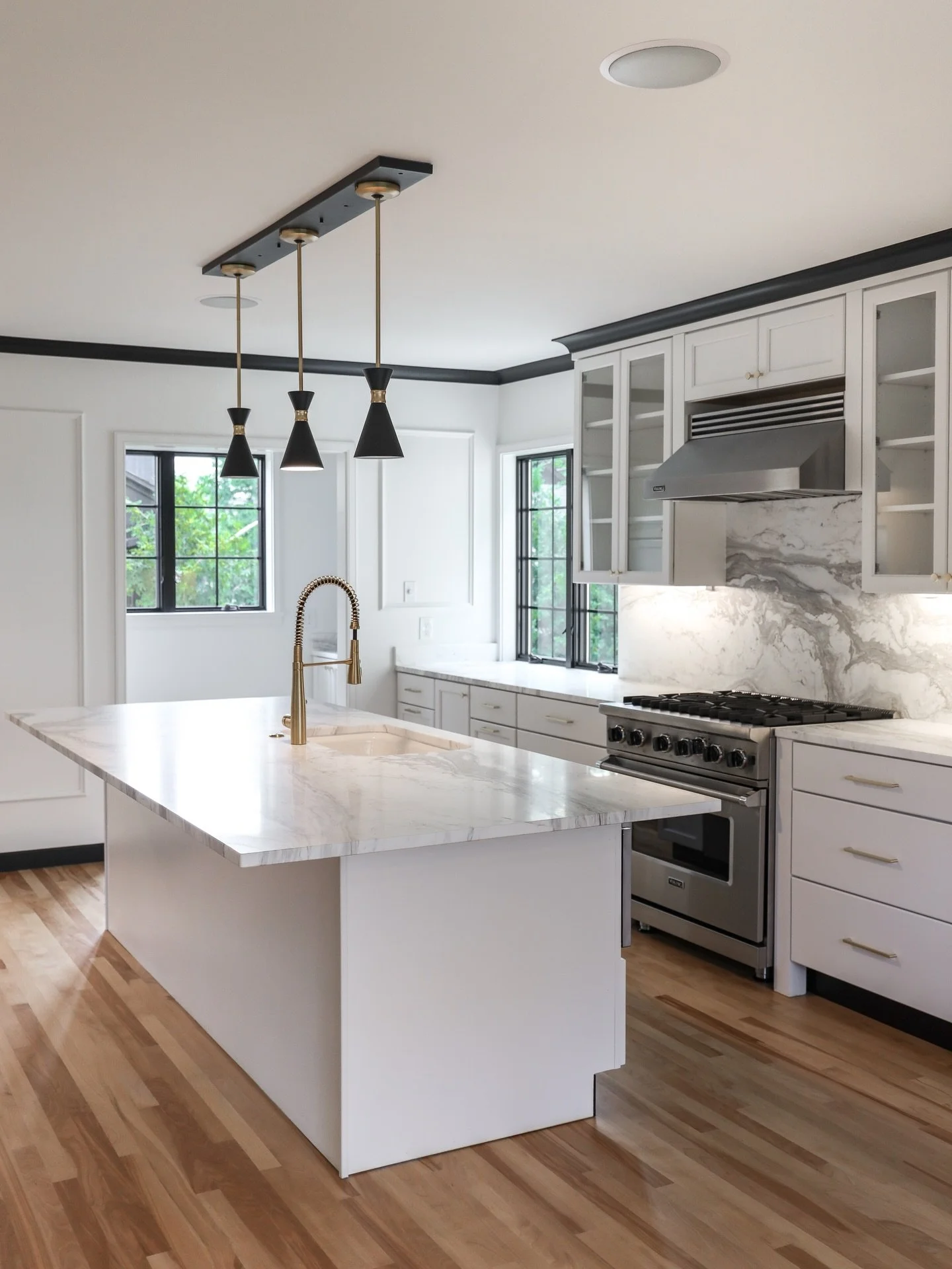 A kitchen remodel is about more than finishes. It&rsquo;s about creating a space that works beautifully for the way you live.

From the main kitchen to this thoughtfully designed butler&rsquo;s pantry (prep kitchen), every detail was considered to br