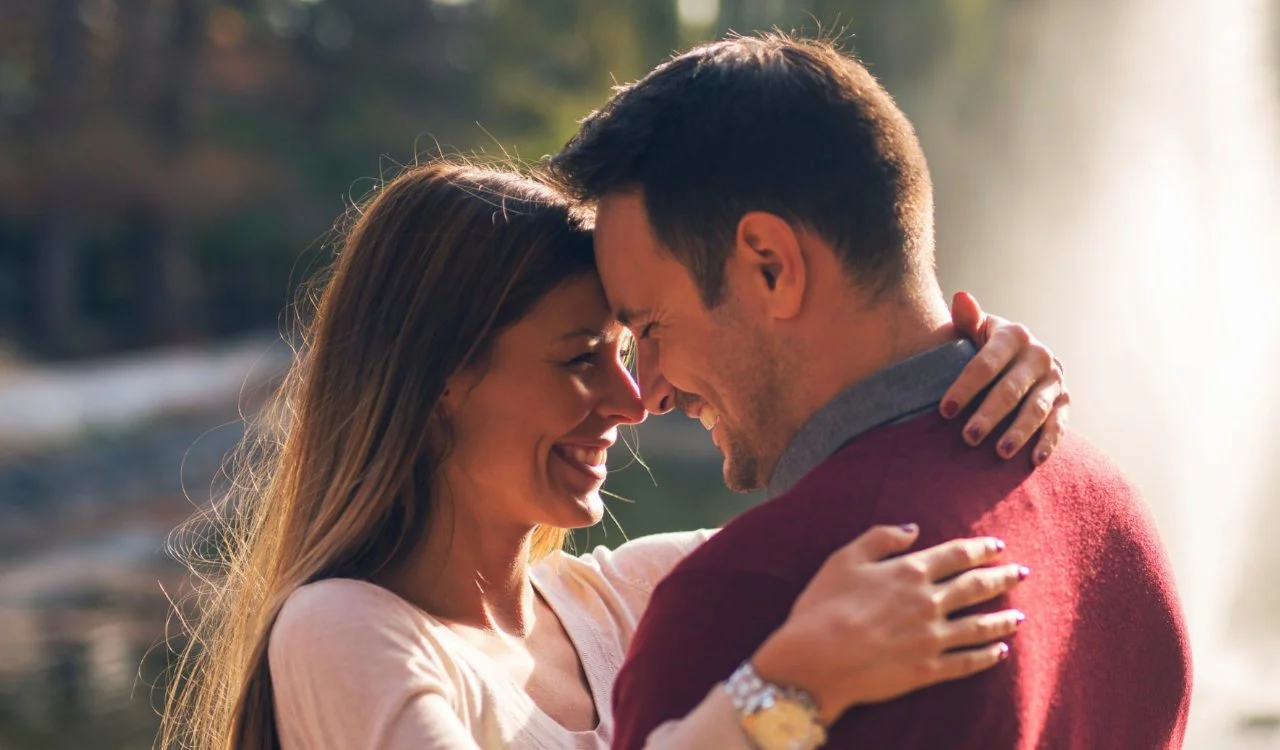 Homepage - Hero Banner - Couples - Slide 1m.jpg