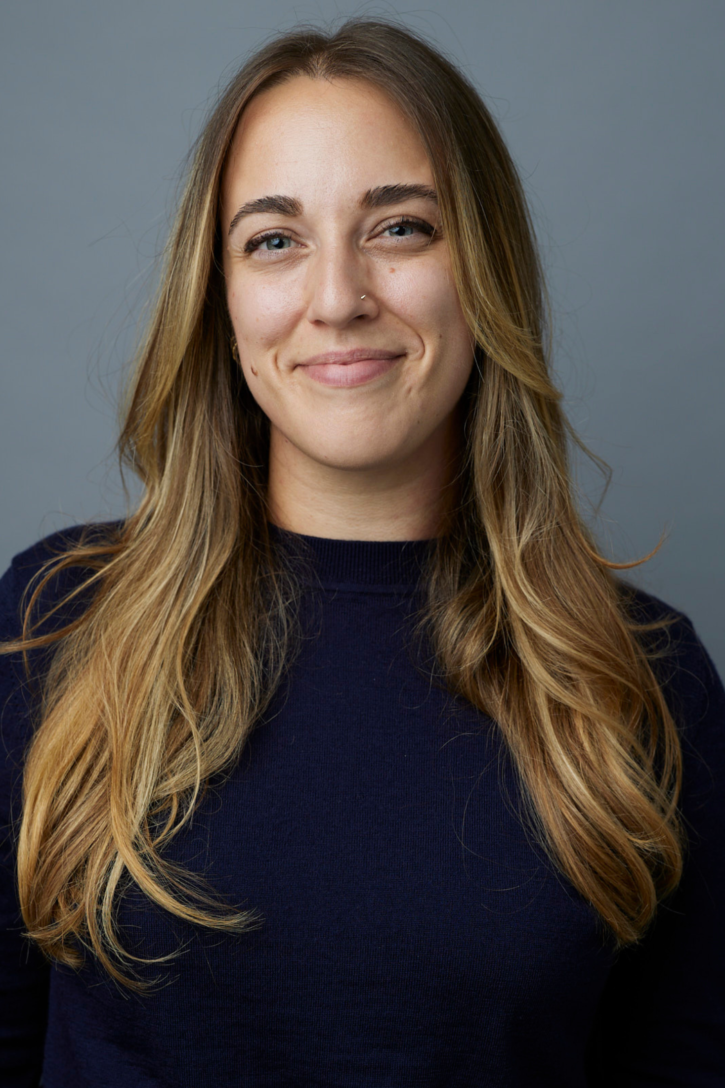 headshot of Jennifer