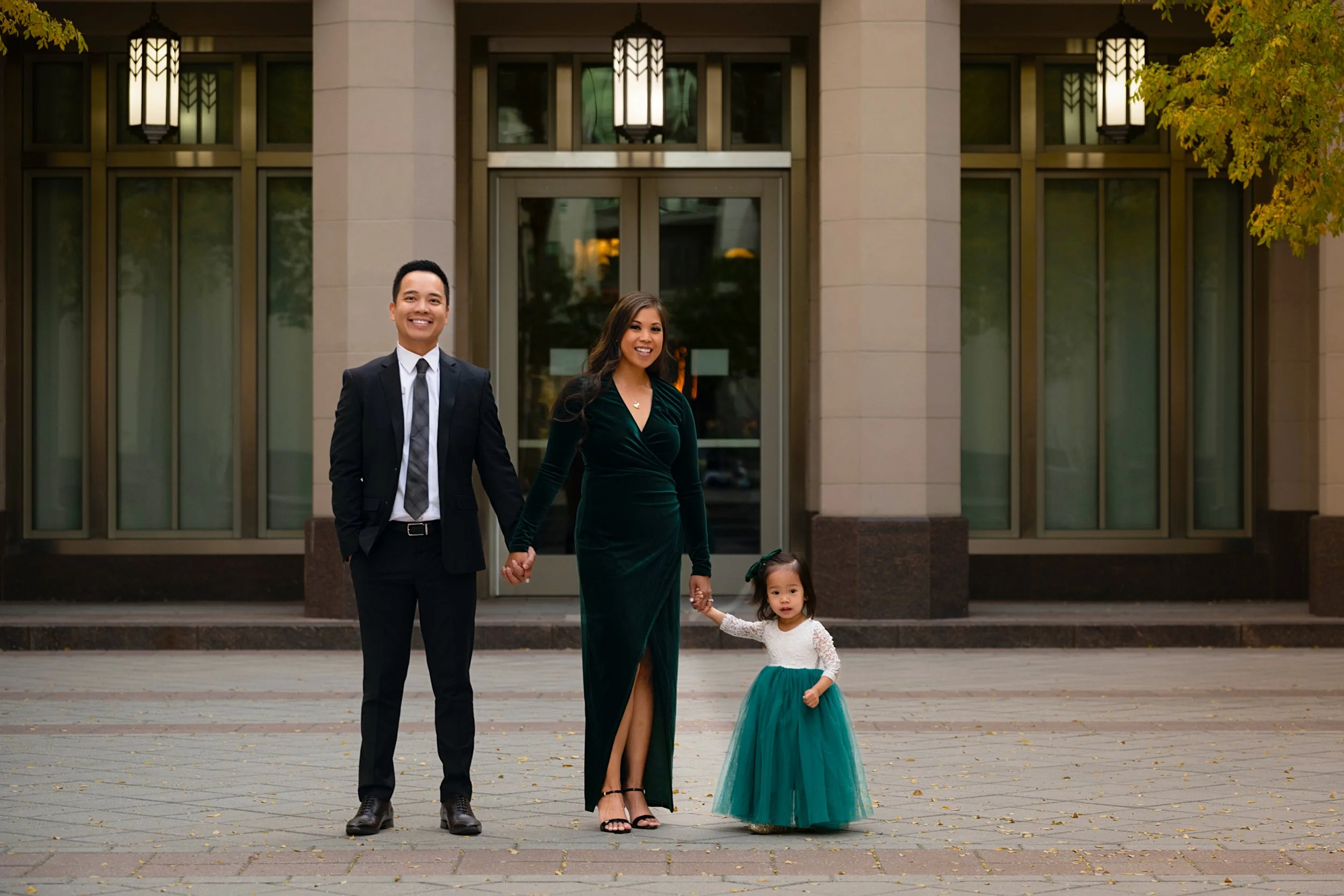 Family portrait session showing coordinated, non-matching wardrobe