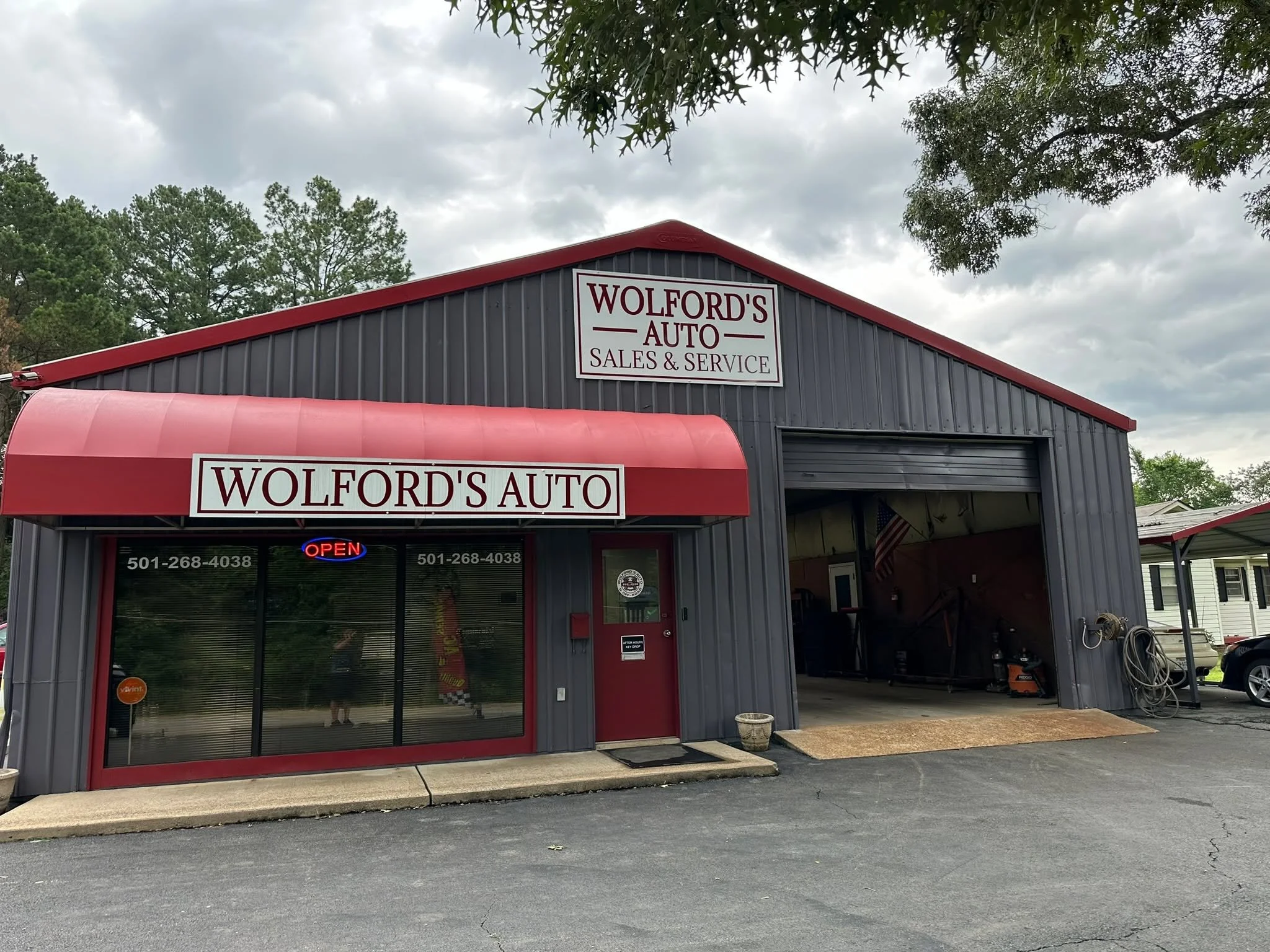 🚗 50 YEARS. SAME COMMUNITY. SAME COMMITMENT. 🚗

For over 50 years, Wolford&rsquo;s Auto Sales &amp; Service has been right here&mdash;serving our neighbors, taking care of families, and keeping vehicles safe and reliable on the road.

We&rsquo;ve s