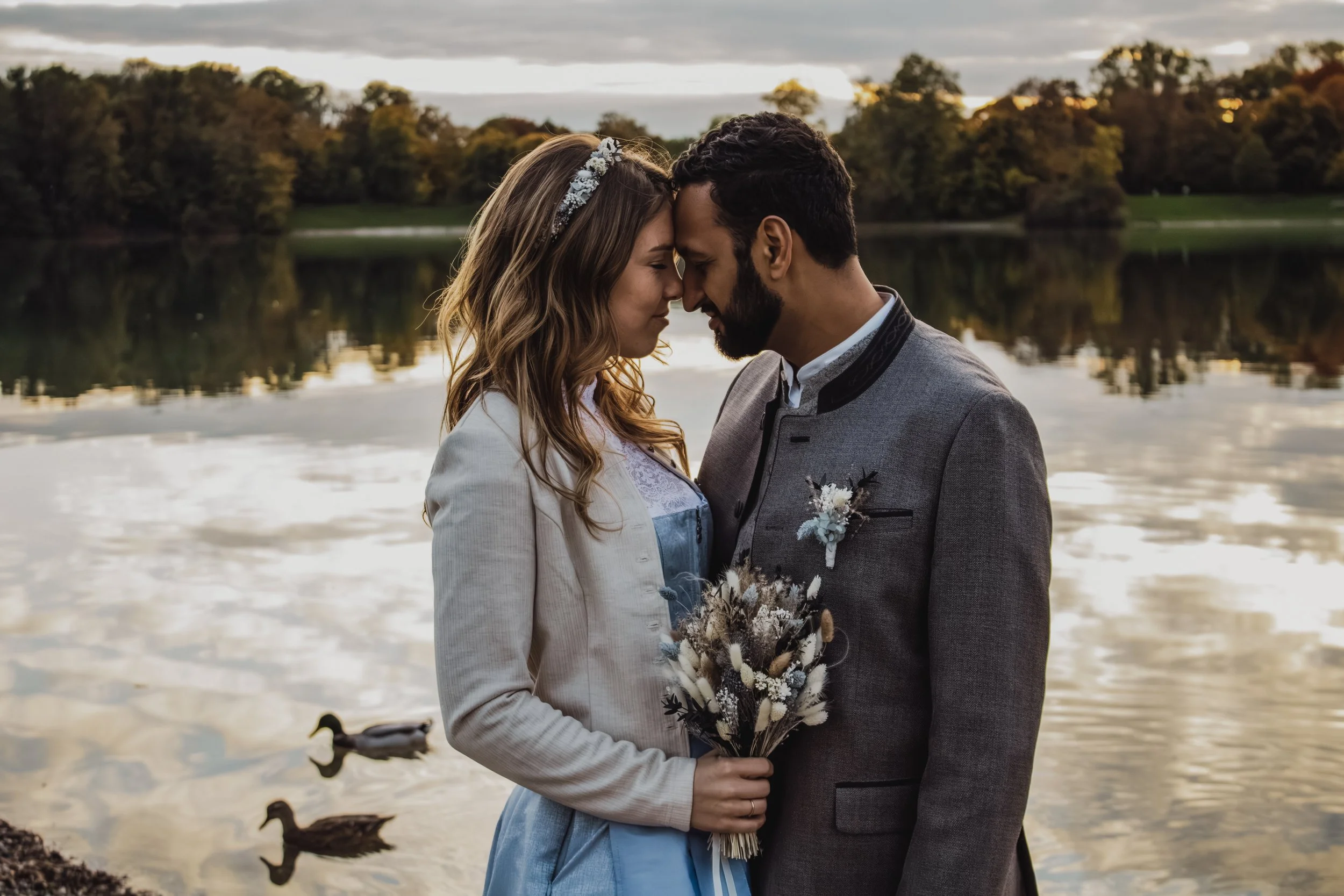 Hochzeit Fürstenfeldbruck Standesamtliche Trauung Hochzeitsfotografin Fotografin Germering inaslichtbilder 