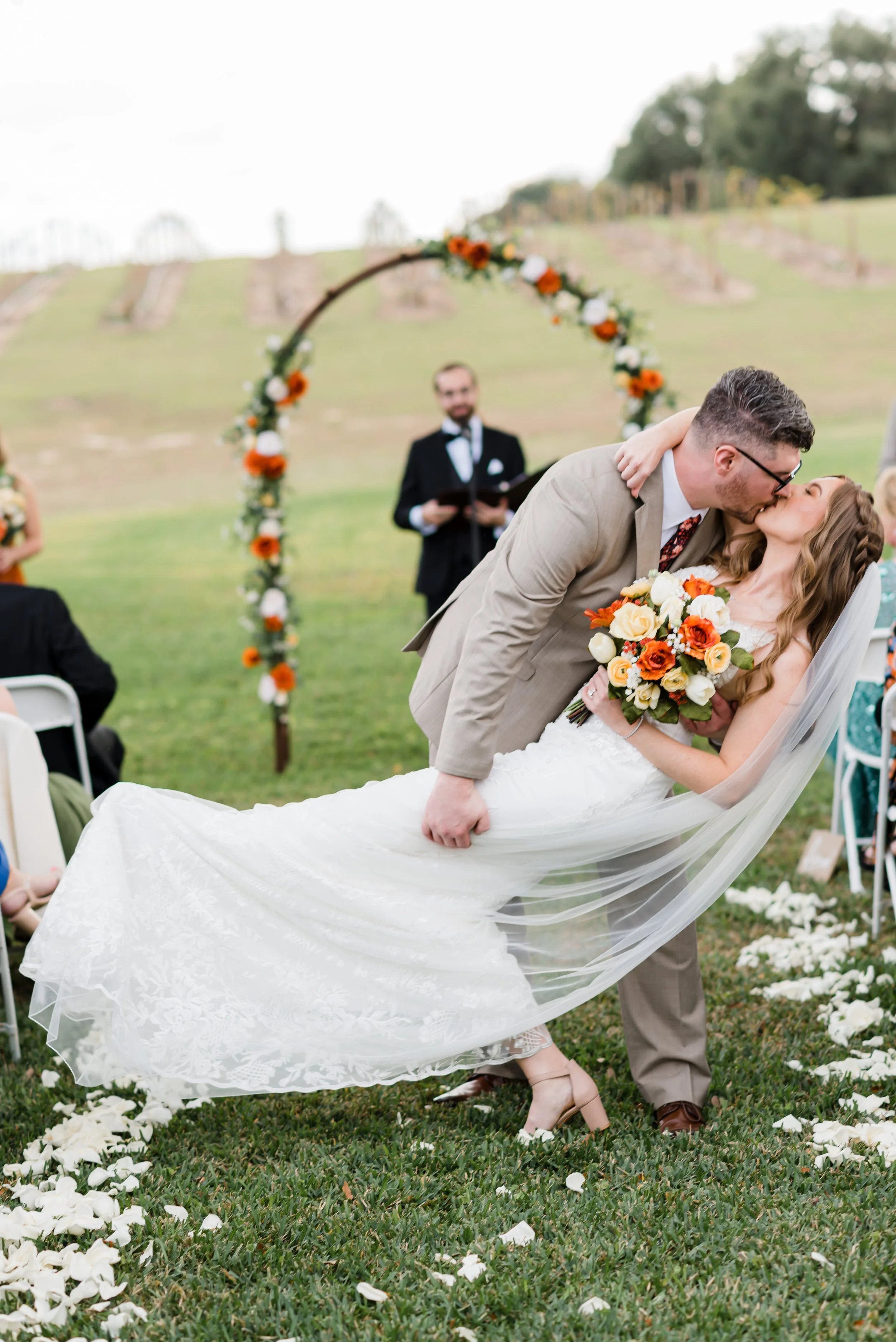 A Lakeside Vineyard Celebration at The Osprey View