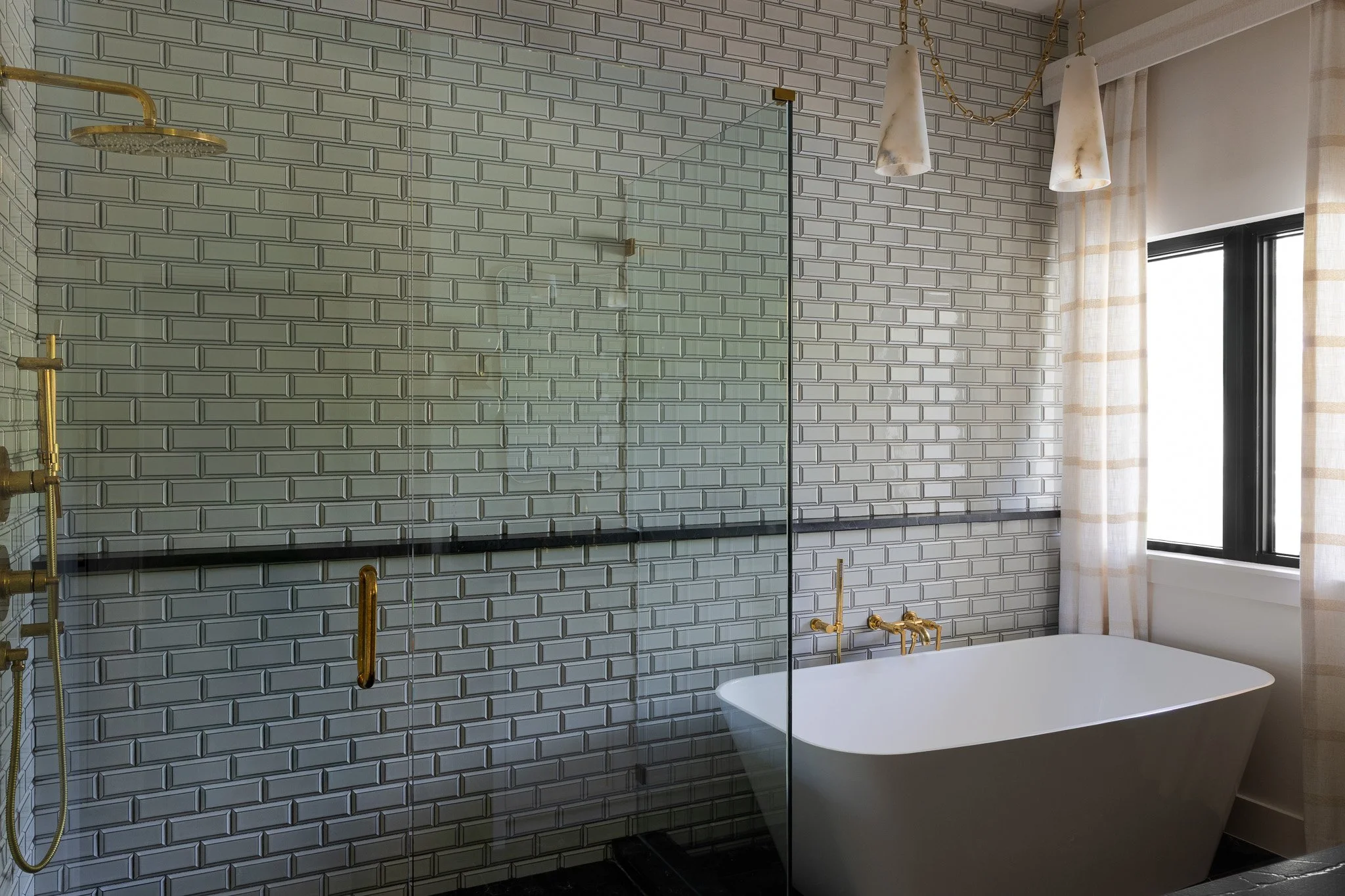 2201 Woodmont18062.jpg