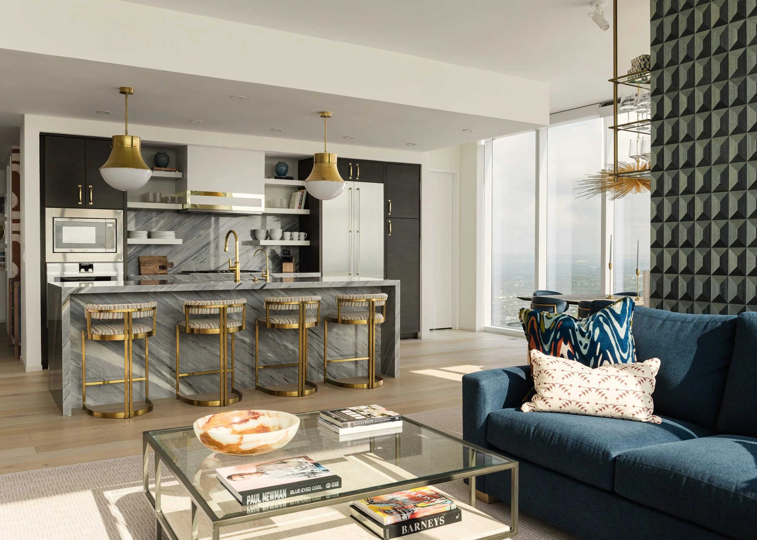 301 West Ave 5602_001.jpg