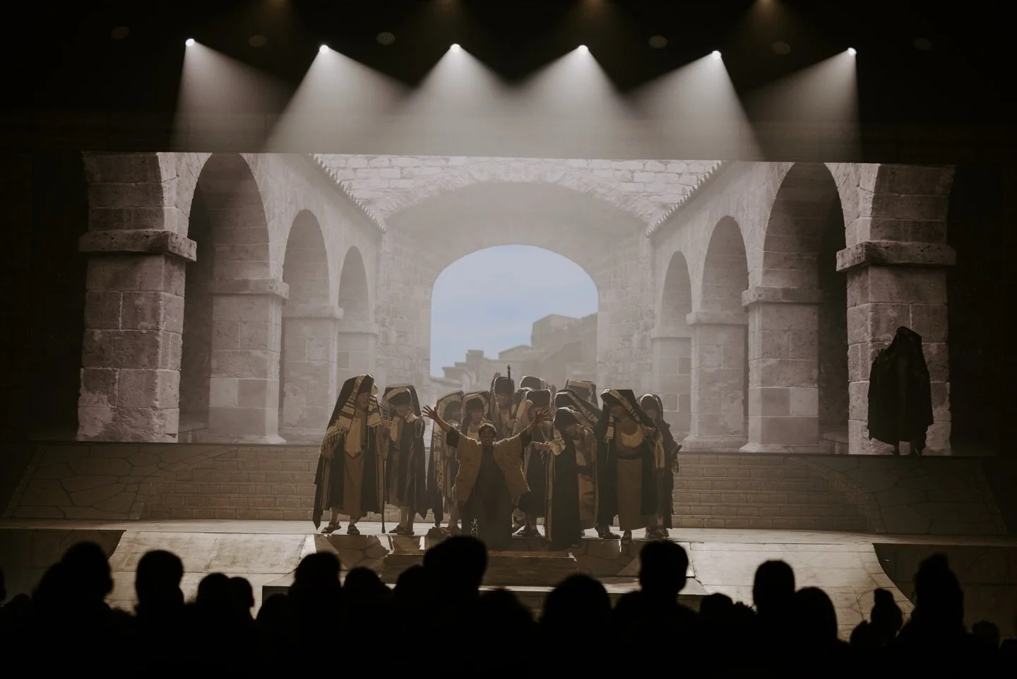 I CAN SEE!!! Only three performances left!