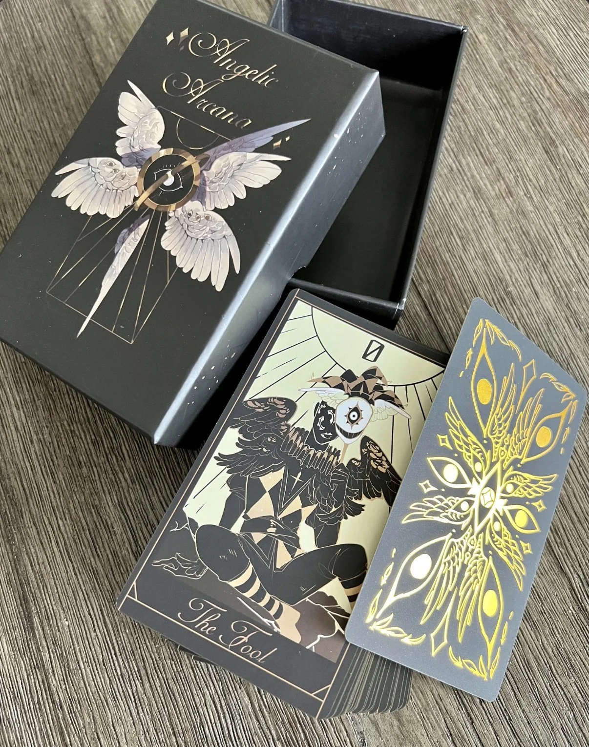 TarotDeck2.jpg