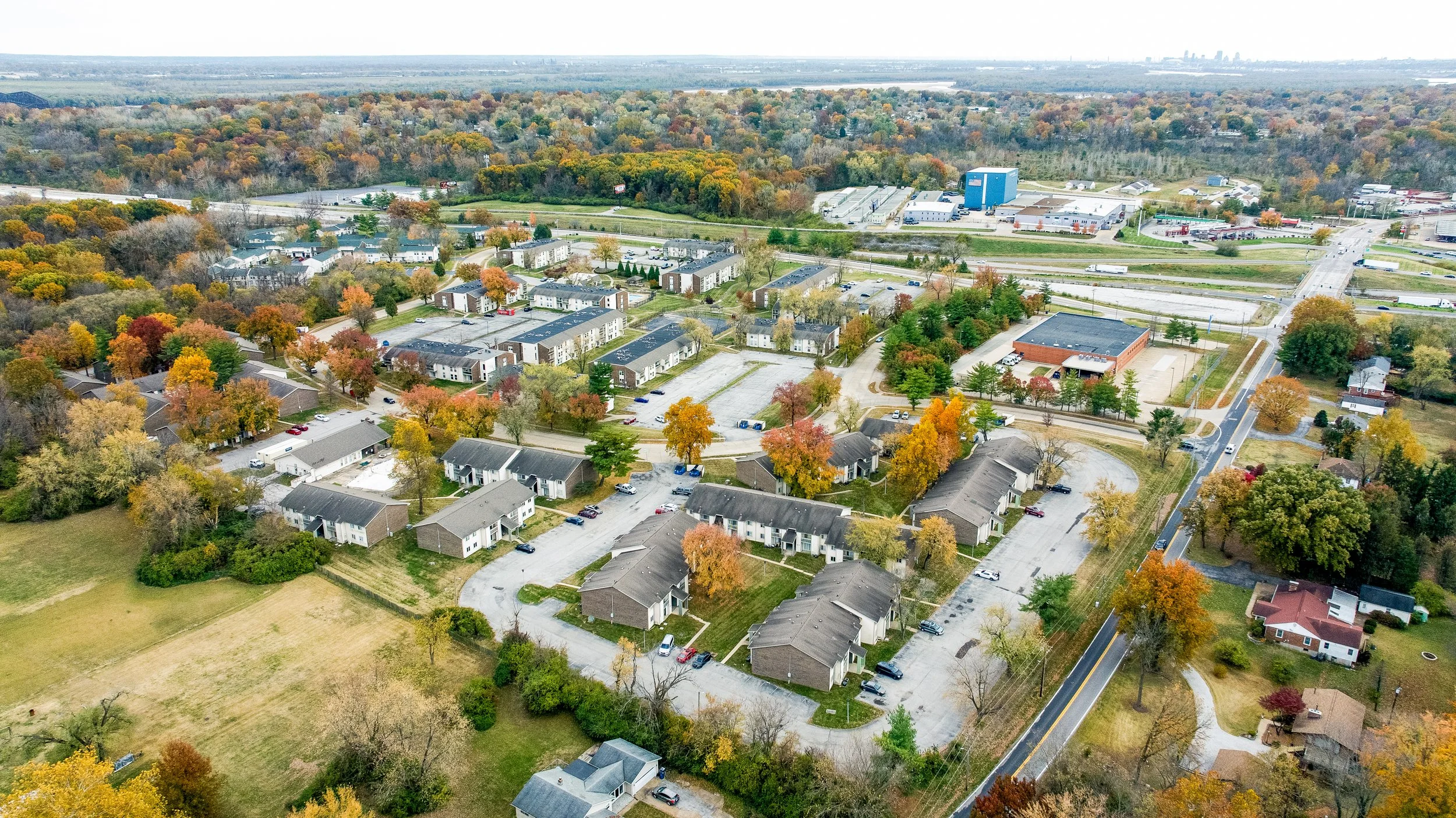 Marcus &amp; Millichap Arranges Sale of 490-Unit Multifamily Property in Saint Louis Missouri