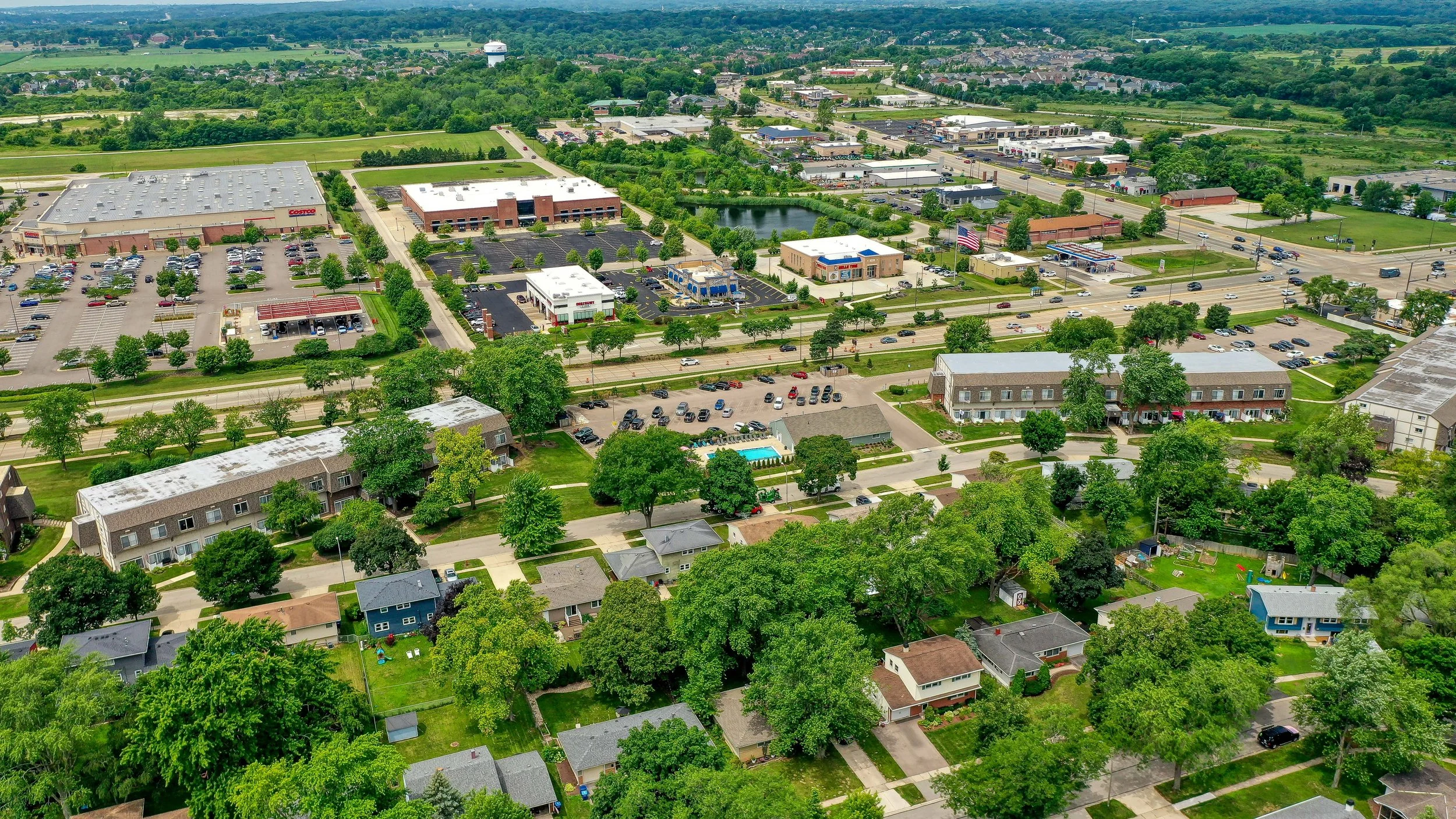 Bender and Eastham acquire Fox Run apartments in St. Charles for $32M