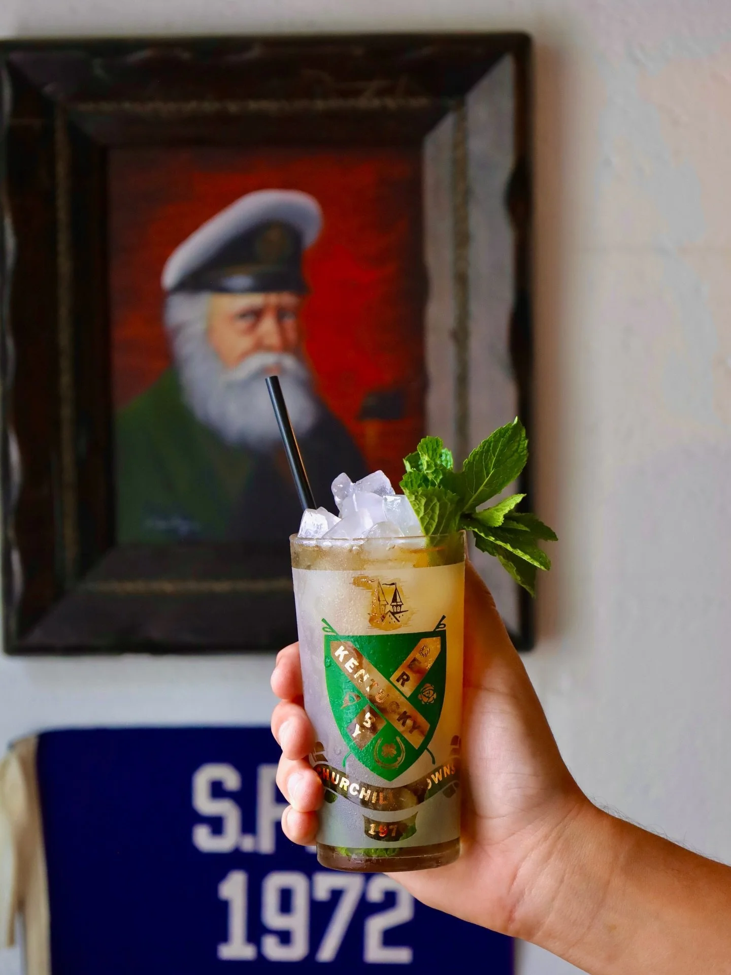 A St. Pete Julep for Derby Day 🌹

$10 Mint Juleps all day today. Made with @horsesoldierbourbon (distilled a few miles from here) fresh muddled mint, simple syrup and pebble ice packed to the brim. 

Pull up, grab a stool and watch the Run for the R