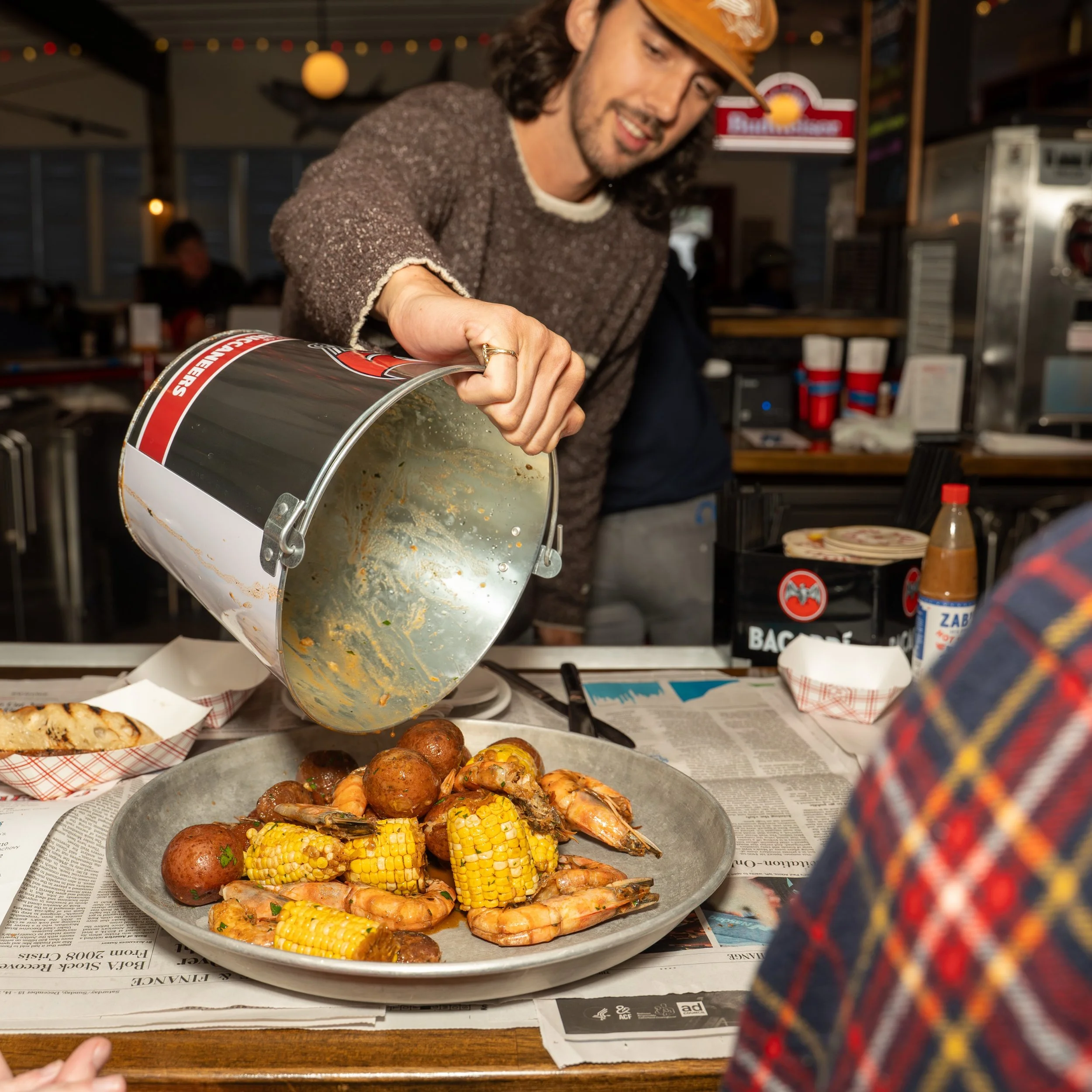 TICKETS ARE LIVE (🔗 in bio). 

Cheeky&rsquo;s First-Ever Crawfish Boil. Monday, May 17 with seatings at 4pm &amp; 6pm 🦞

A Lafayette-style crawfish boil with live crawfish, andouille sausage, sweet corn, potatoes and Louisiana spices.

Cornbread hu