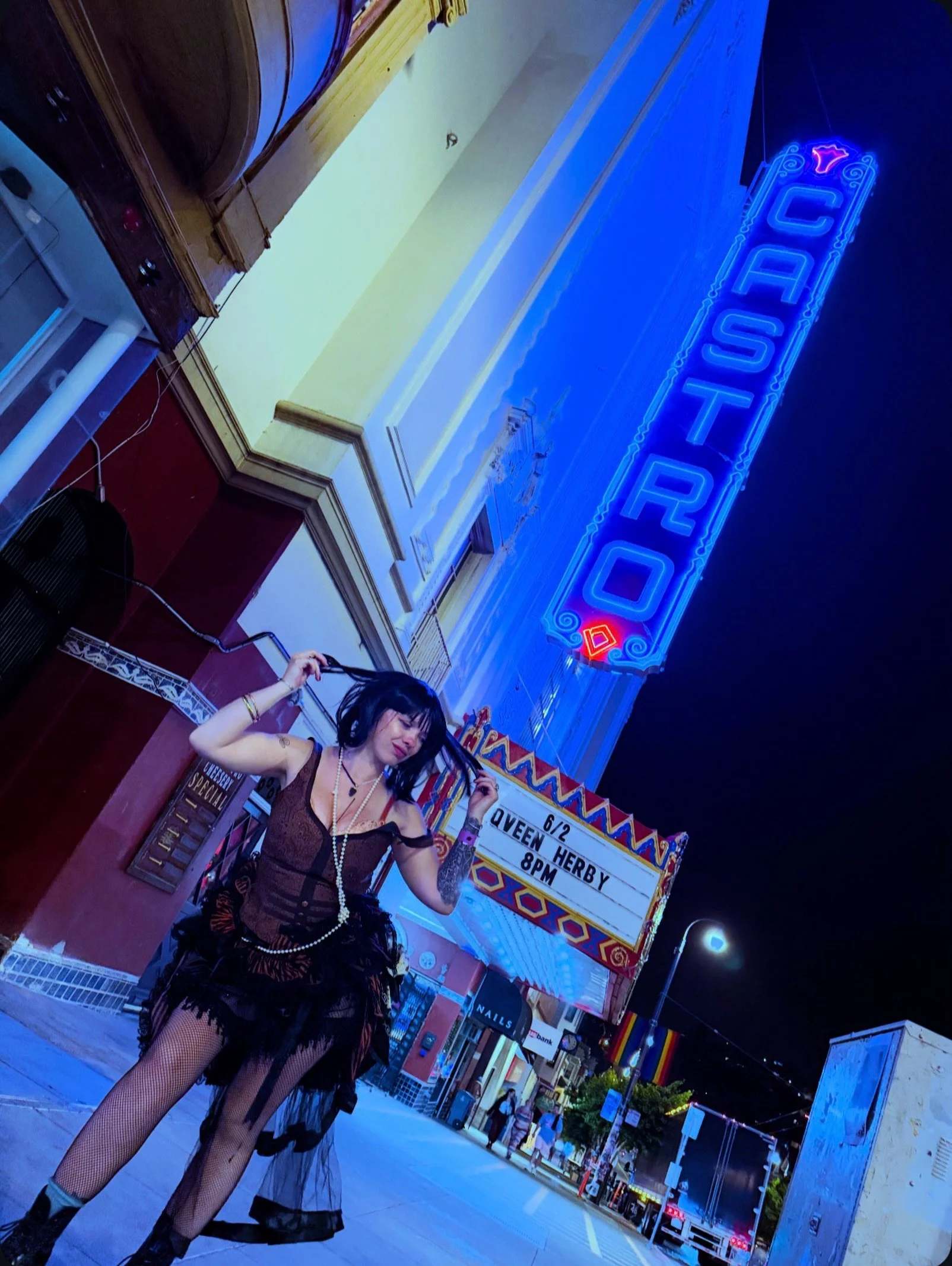 freaky little kinky 💋

super raw 

super fly 🐦&zwj;🔥

got a spoonful of sugar, 

love to
show
a
little
thigh 

💃🏻

coochie clean, Aura Poppin&rsquo; ✨
bitches know that I&rsquo;m hot
(hot!) 🥵

SUPERCALIFRAGILISITC,
yeah, that&rsquo;s what I tho
