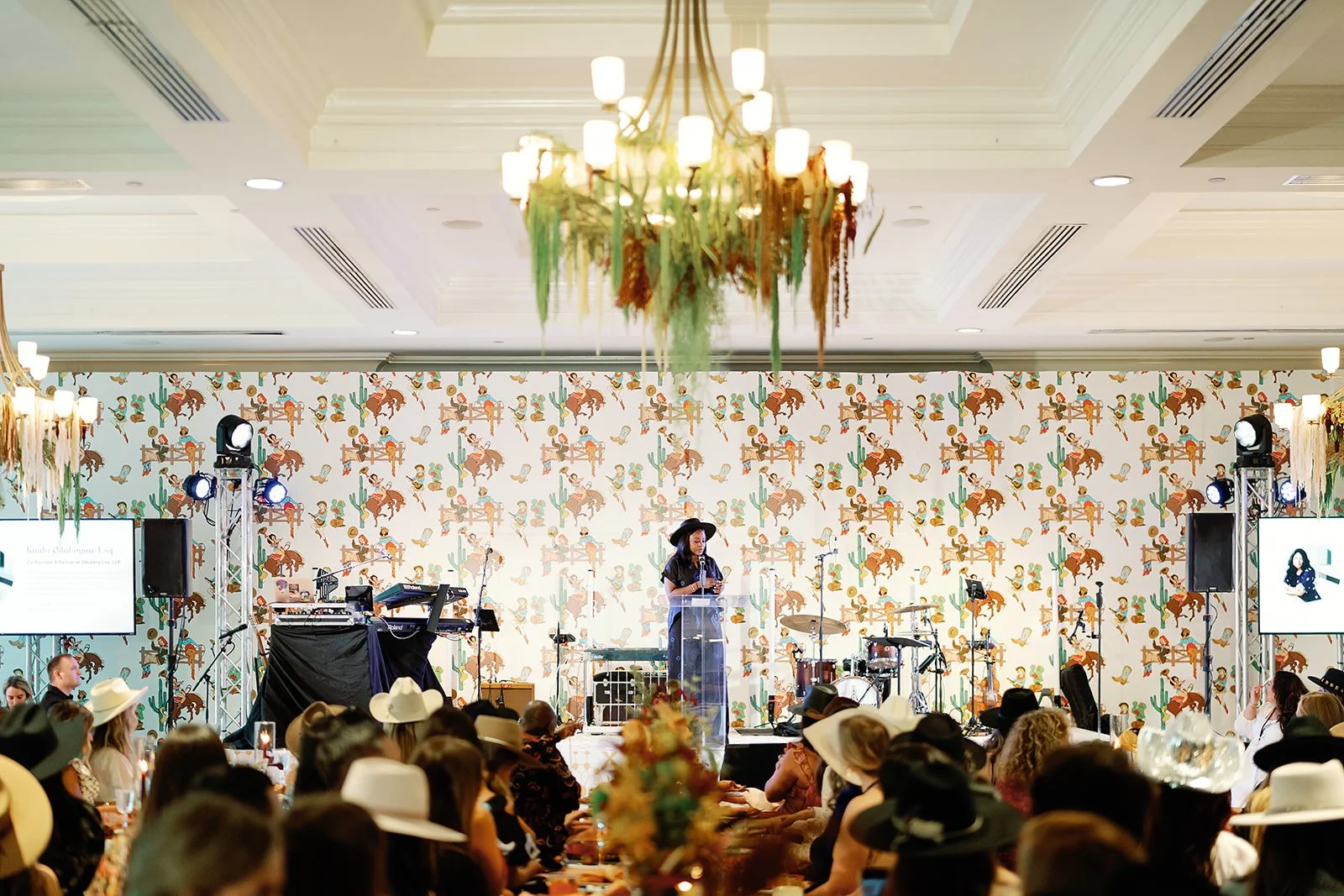 Topic: Contract Must-Haves for Wedding Pros 
WIPA, Austin, TX 
Image- Lucy Struve Photography.