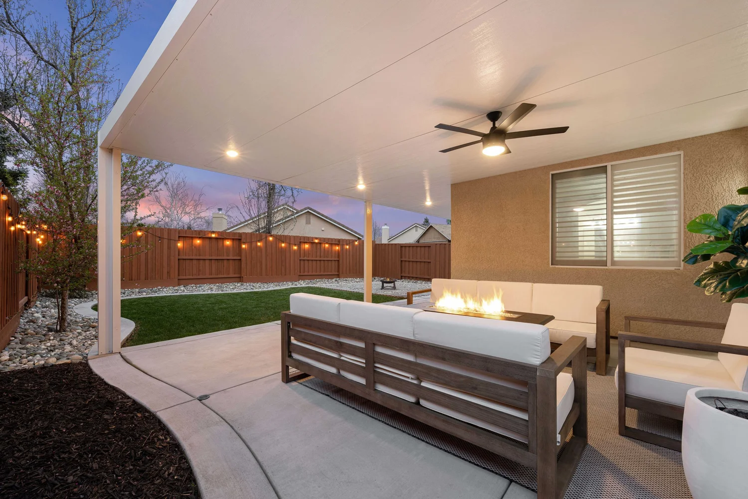 Modern insulated patio cover