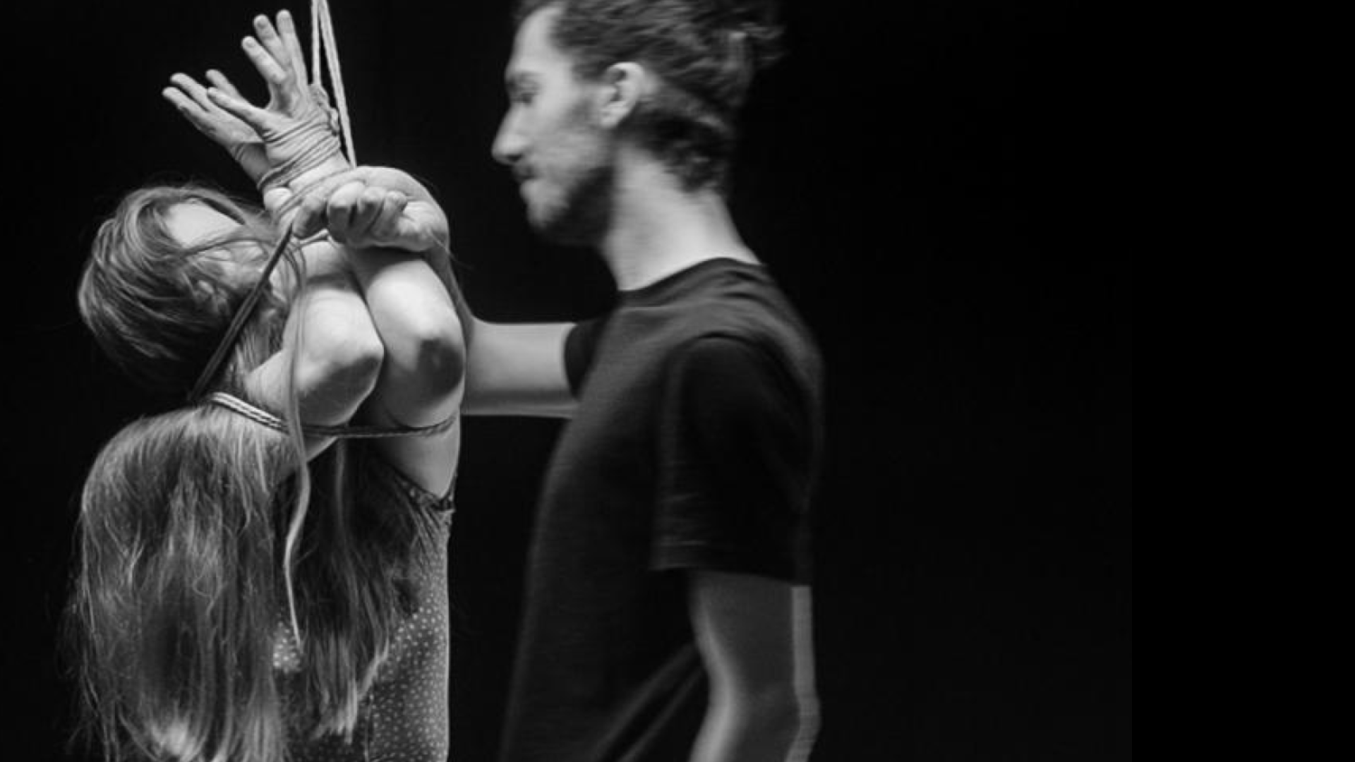 REIMAGINING BONDAGE – Luke Ropes & Kate (Prague)