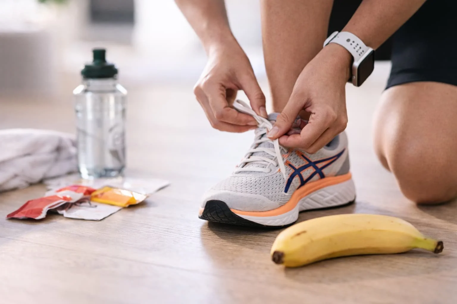 What to Eat Before, During and After a Marathon (Dietitian Guide)