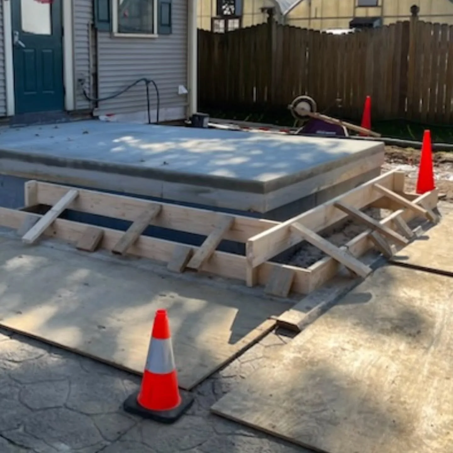 Concrete step forms are tricky. These steps will be beautiful 😍 when finished.