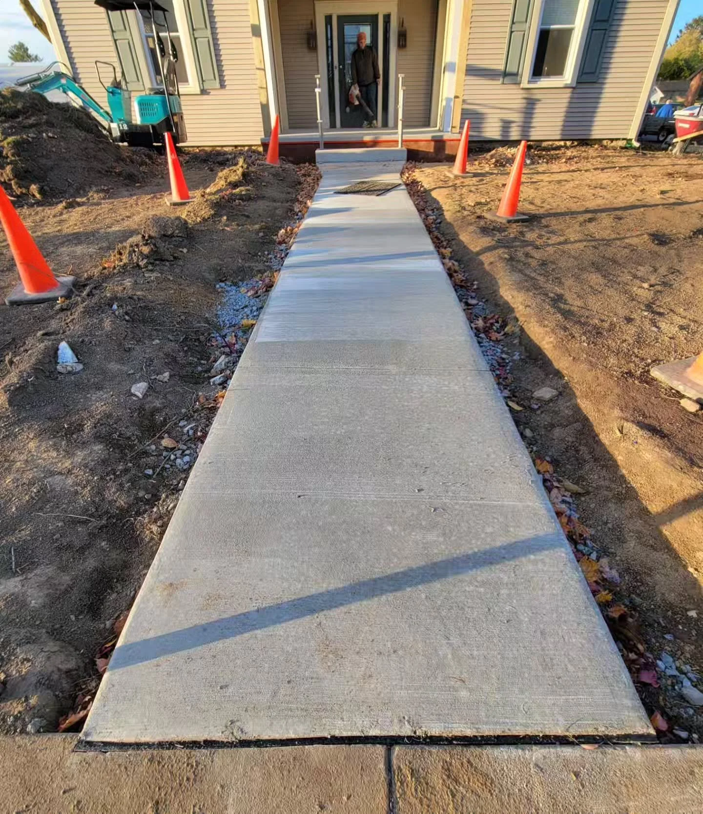 Hey look! A walkway that is in line with the entryway 🤩 Check out the &quot;before.&quot; 😉