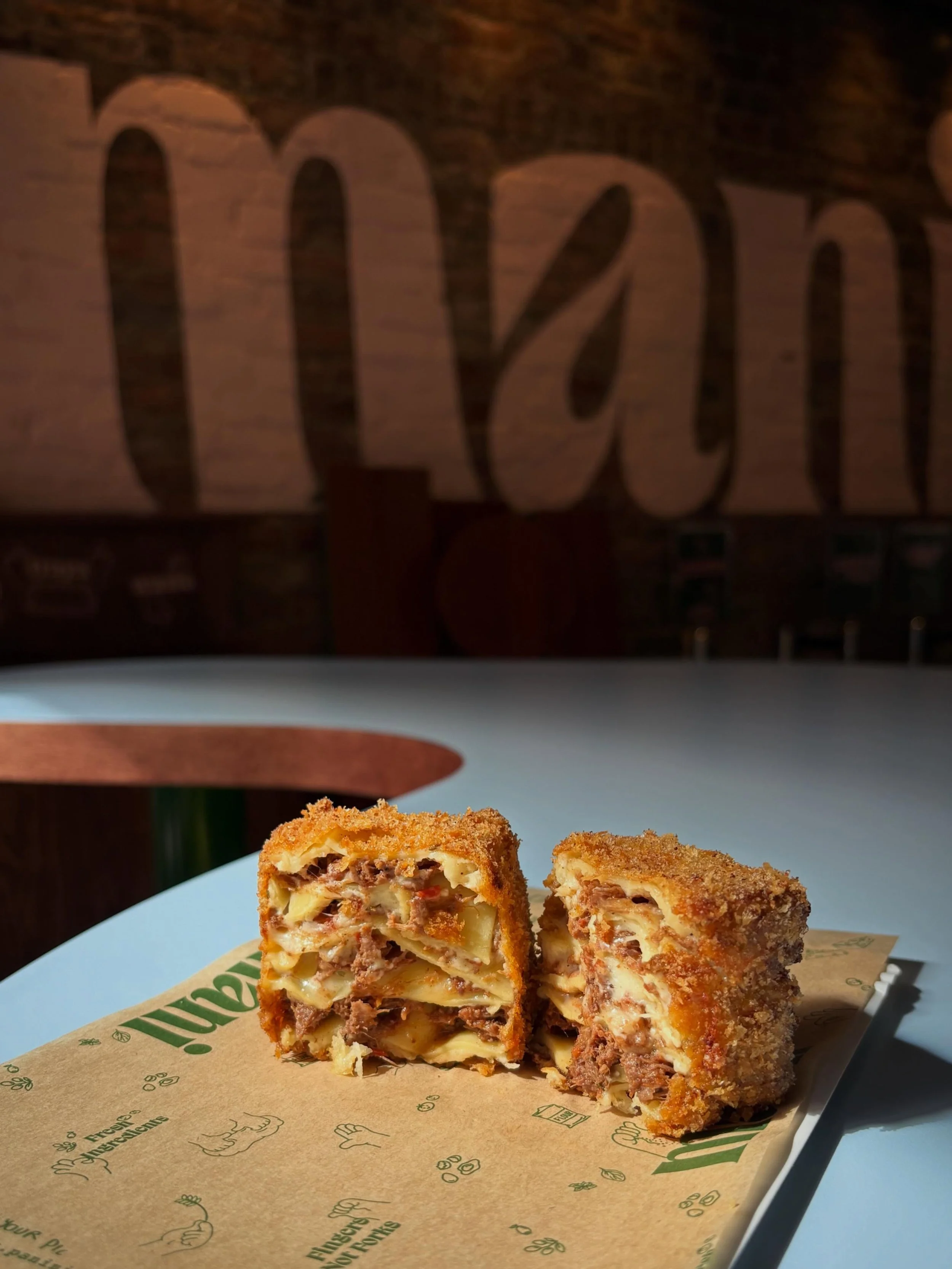 Warning: these two fritti have a habit of stealing the spotlight😏 Suppl&igrave; alla Romana and Deep-Fried Lasagne 👌 #ManiPizza #DublinEats #Suppli #lasagnefritti