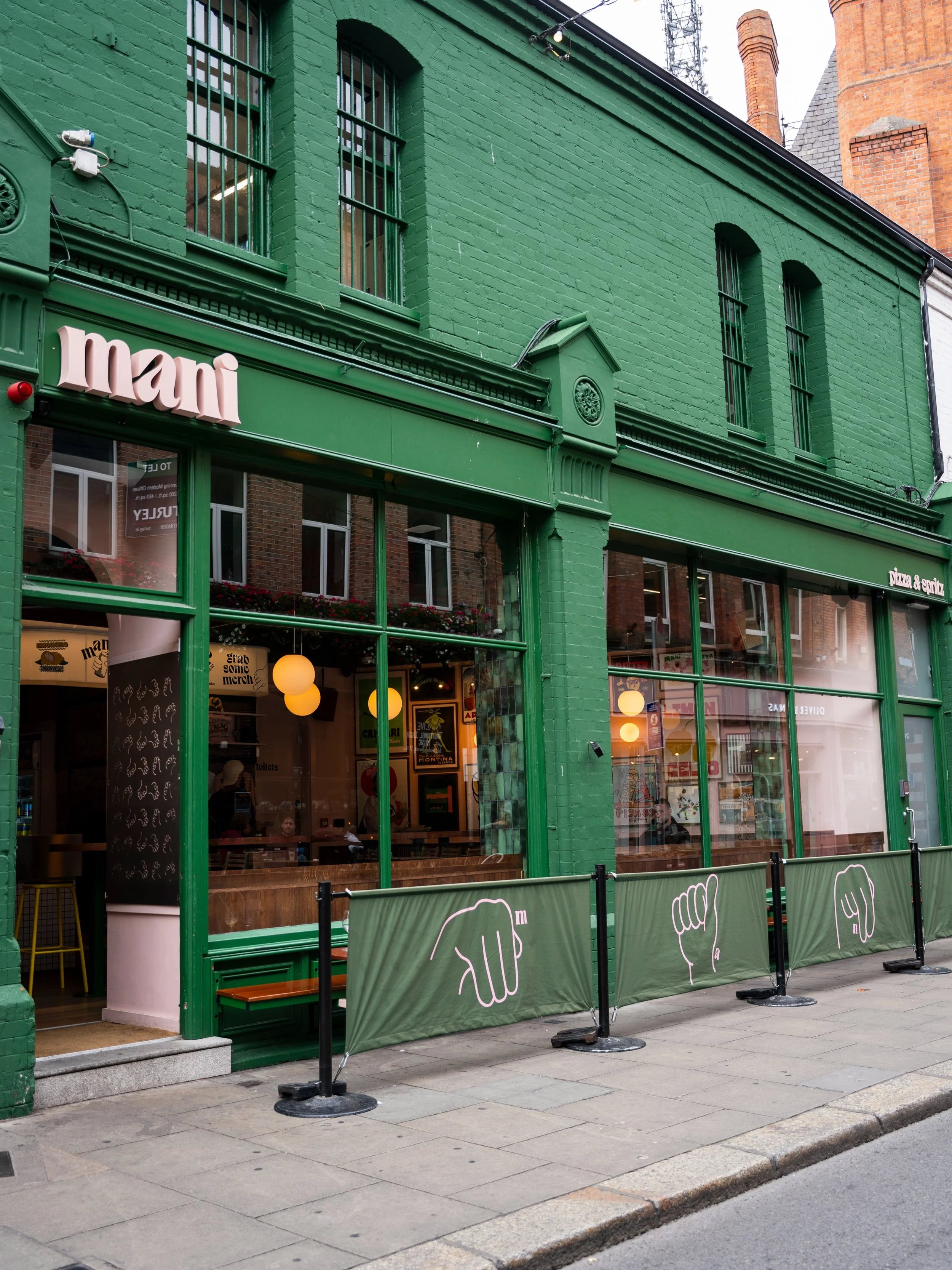 Open today from 12pm! Perfect way to kill an hour with the kids off school. Kids, adults, dogs, everyone welcome. Two legs, four legs, we&rsquo;re not fussy.