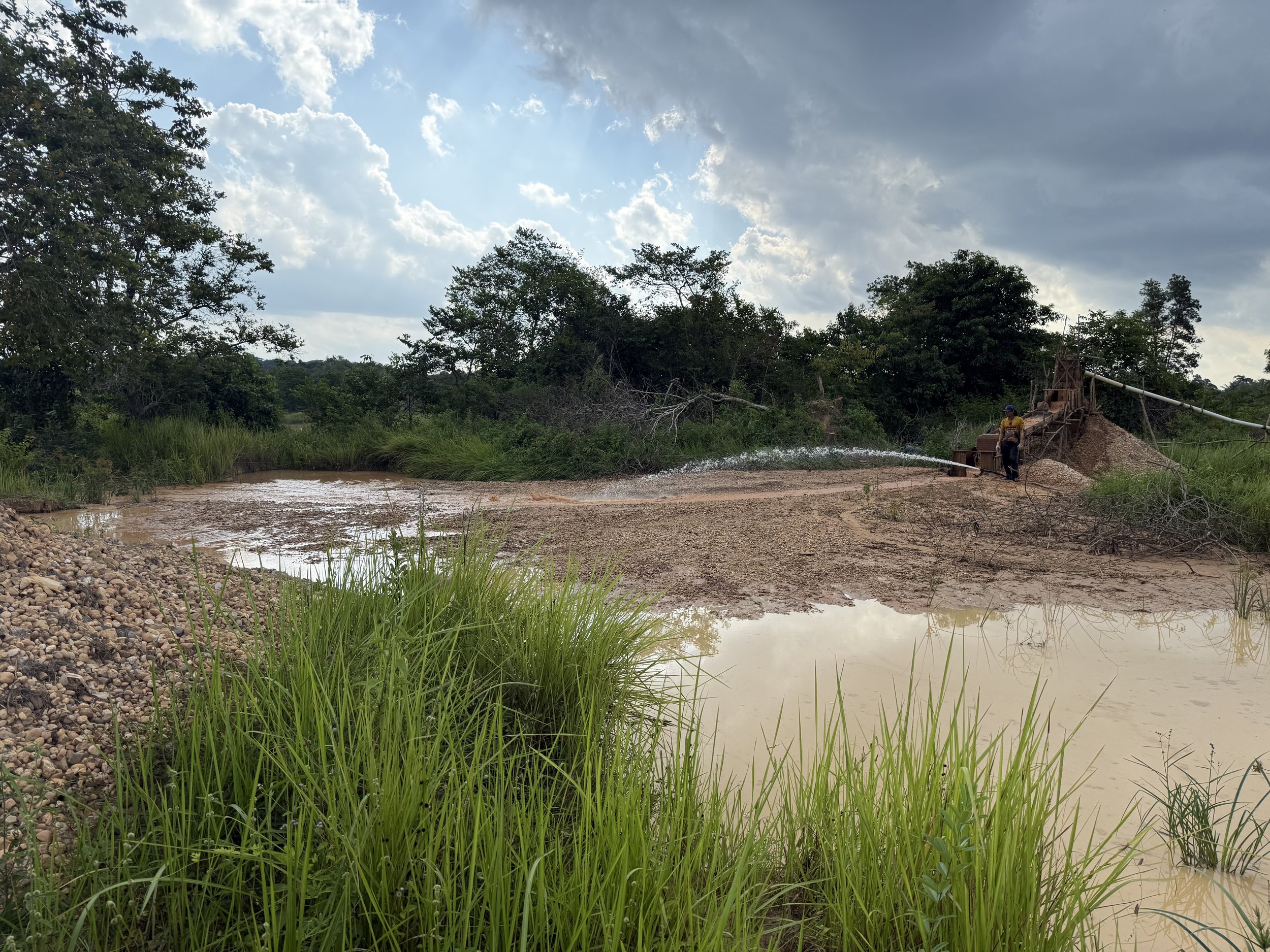 A Diamond Detour in Borneo: Inside the Artisanal Mines of Cempaka