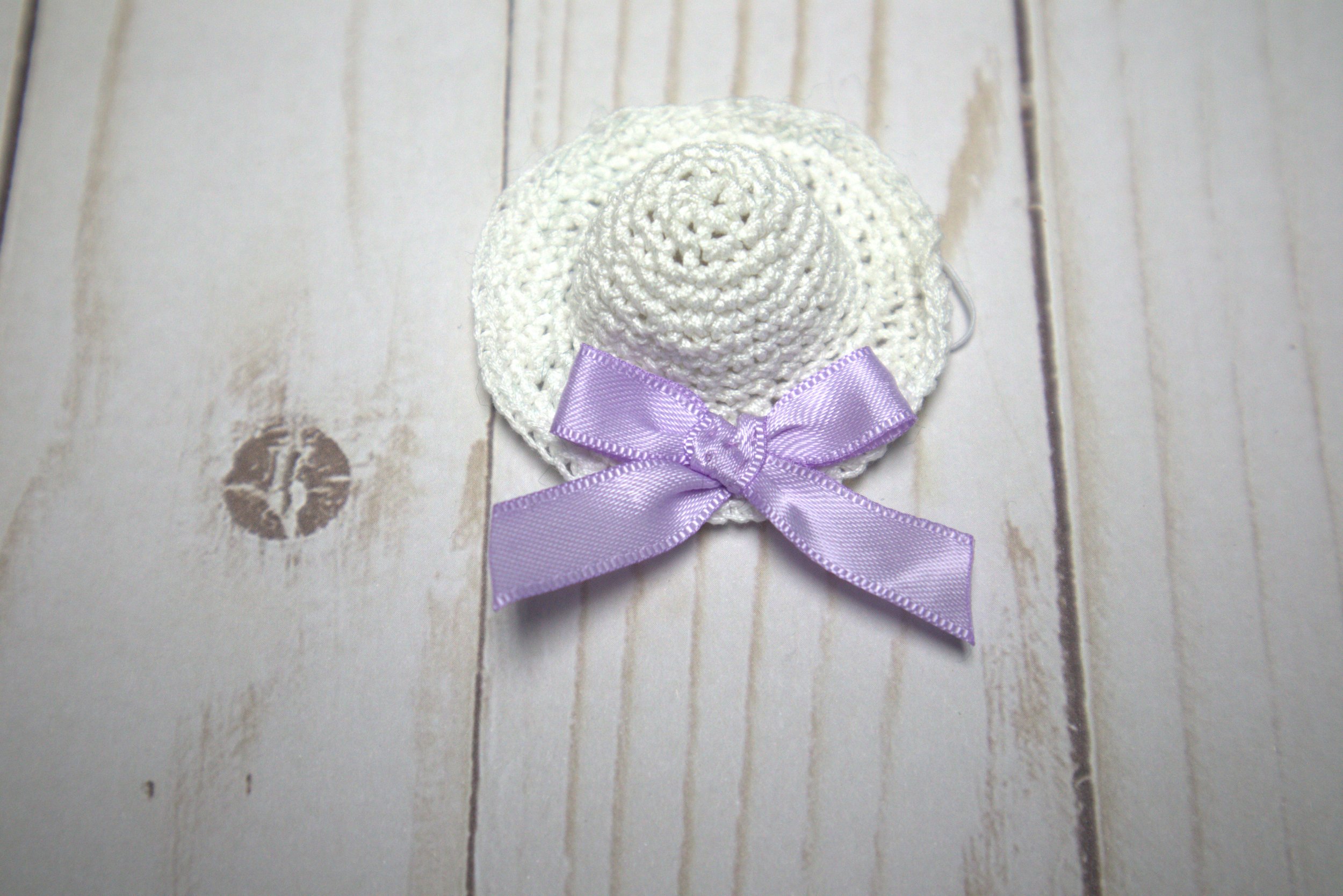 Medium White Sun Hat with Lavender Bow