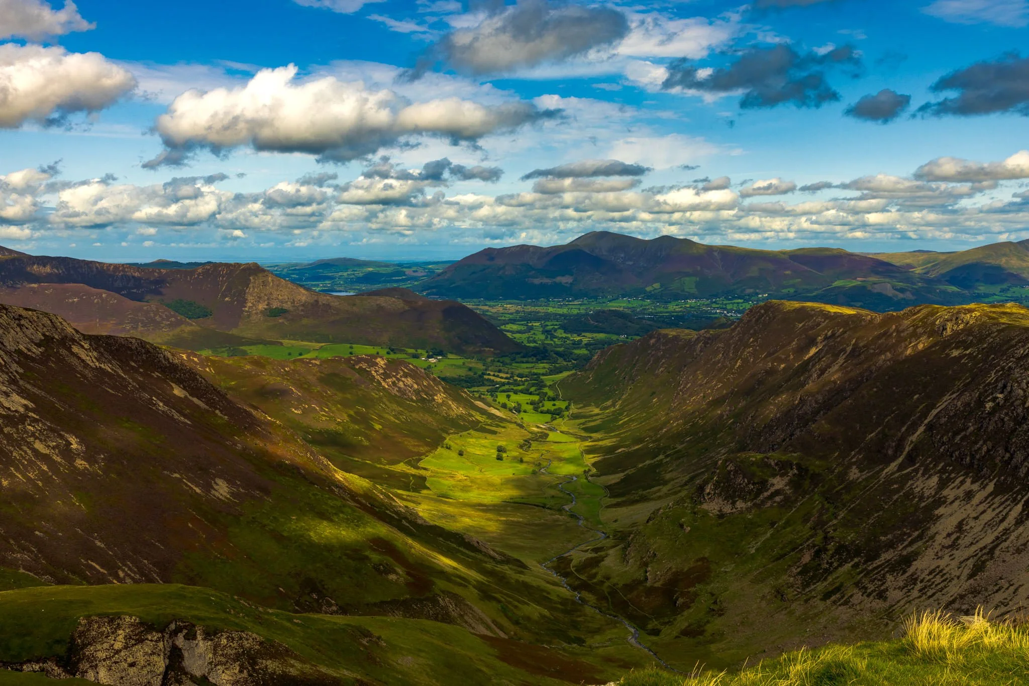 Why Walking Holidays Are Sold by Feeling, Not Itineraries — And What That Means for Your Content