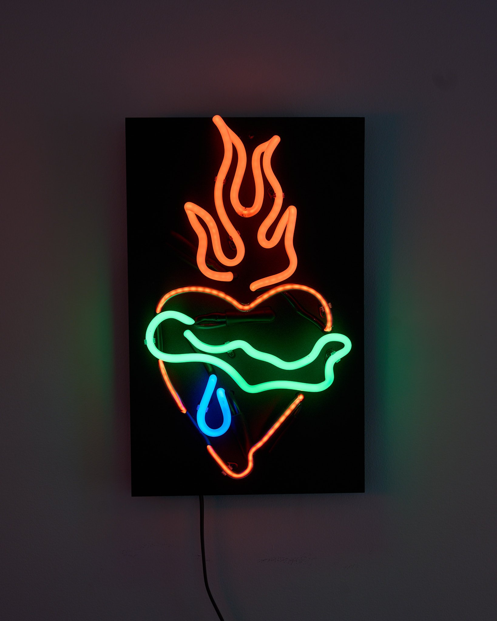 The bleeding heart, a piece from a 4-hour Neon Lite class